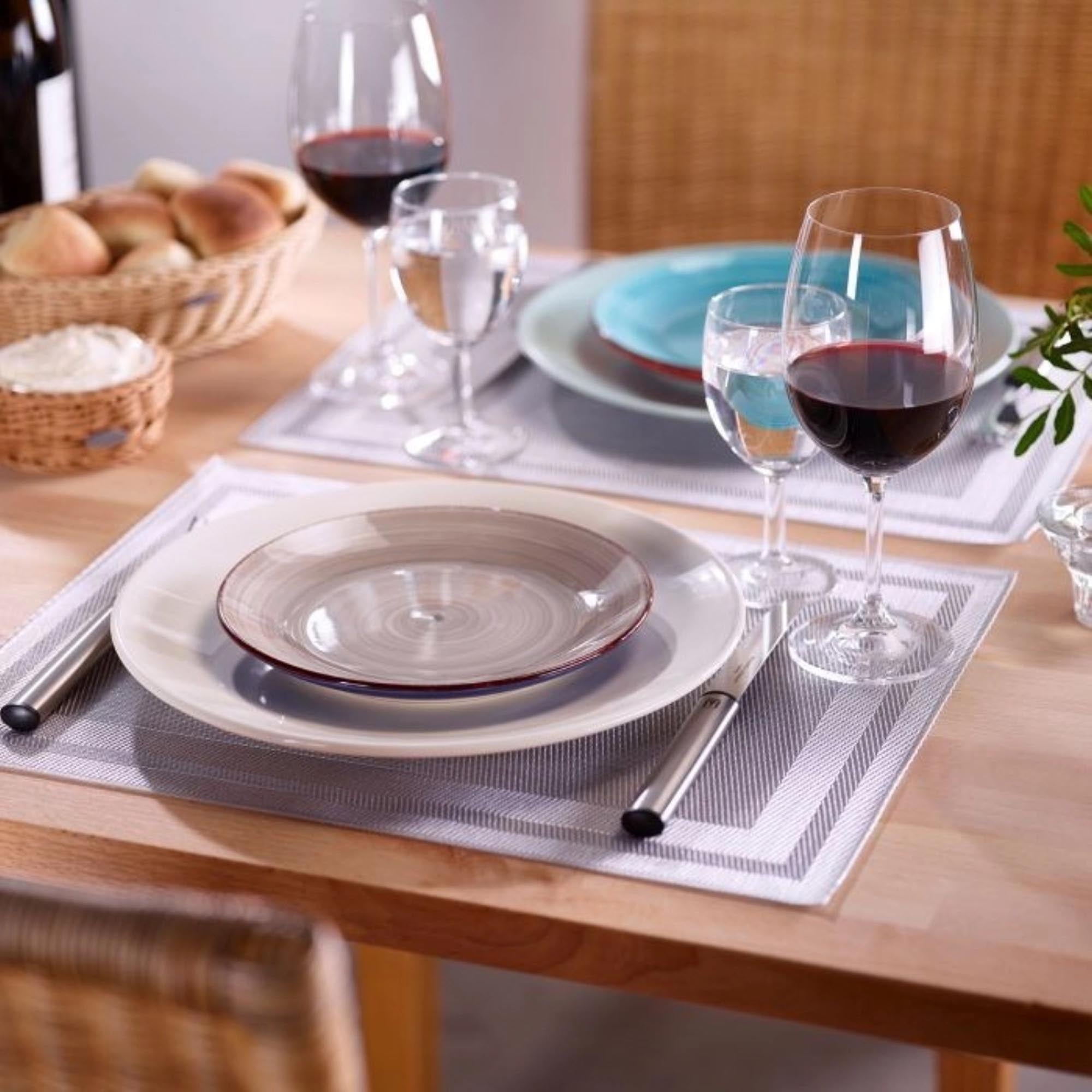 Elegantes silbernes Tischset von Westmark, rechteckig, 32x42 cm, ideal für stilvolle Tischdekoration und Schutz Ihrer Oberflächen.