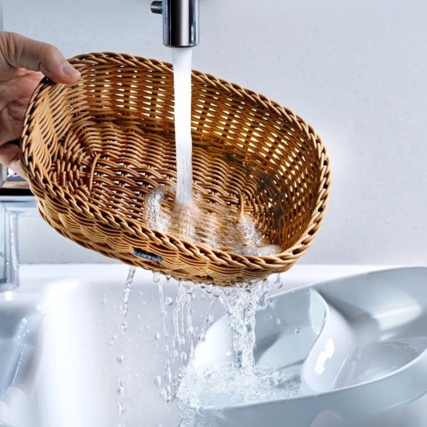 Präsentationskorb in h-beige von Westmark, ideal für die Küche. Maße: 42x50x14/24cm, perfekt für stilvolle Aufbewahrung und Präsentation.