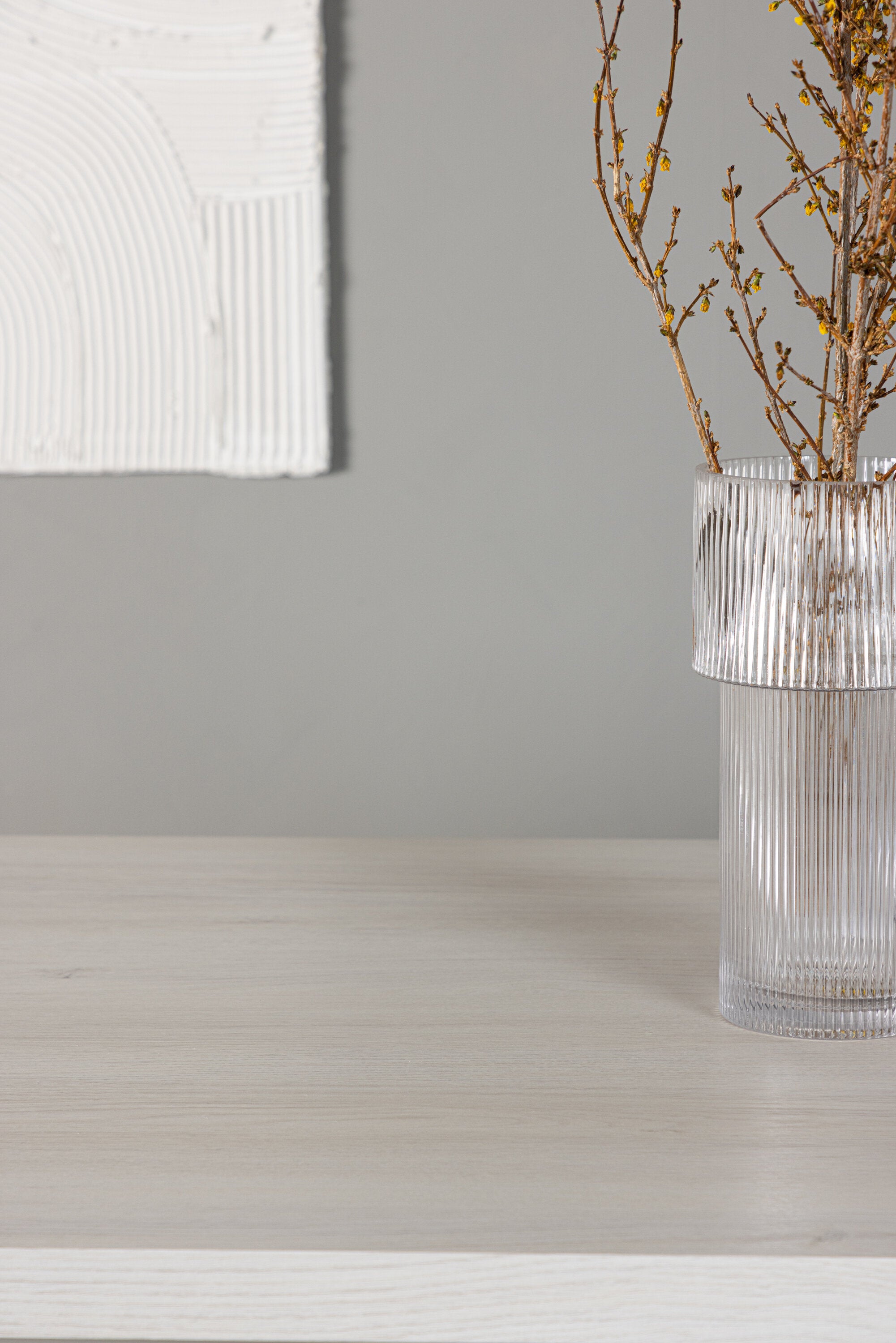 Olga Esstisch in Weiss präsentiert im Onlineshop von KAQTU Design AG. Esstisch ist von Venture Home