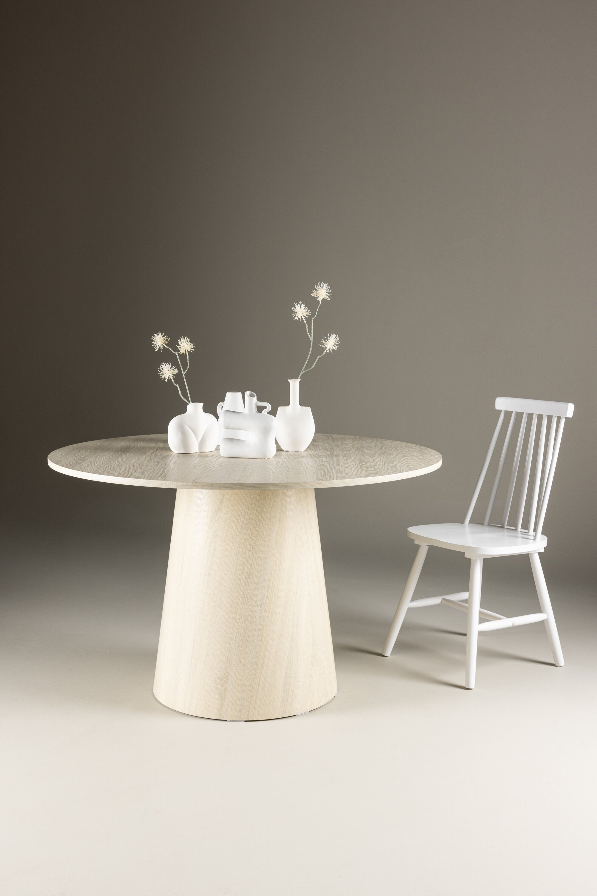 Lanzo Esstisch in Tünchen präsentiert im Onlineshop von KAQTU Design AG. Esstisch ist von Venture Home
