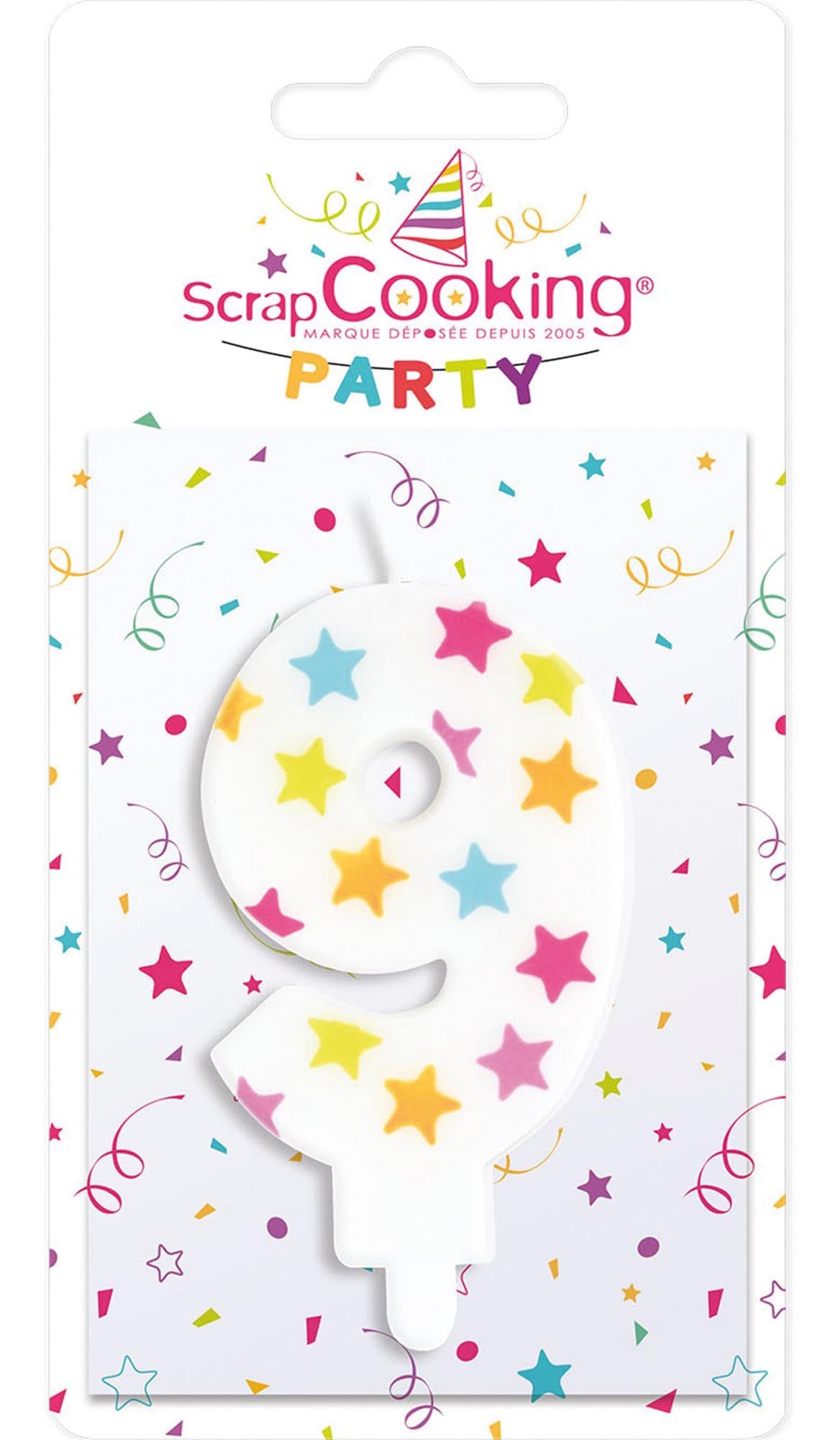 Entdecken Sie die stilvolle Kerze Nummer 9 von Scrap Cooking: Hochwertiges Paraffinwachs, lange Brenndauer, perfekt für jede Feier und Tischdekoration.