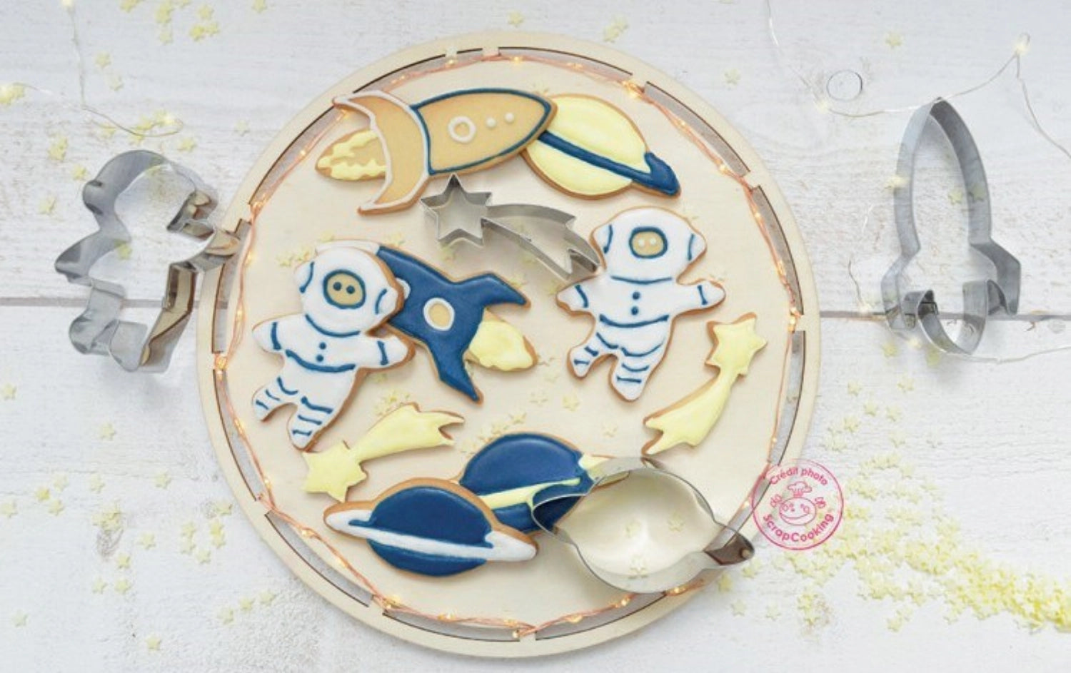 Erleben Sie das 4-tlg. Set Ausstechformen Space von Scrap Cooking! Perfekt für Weltraum-Motive und kreative Backprojekte für die ganze Familie.