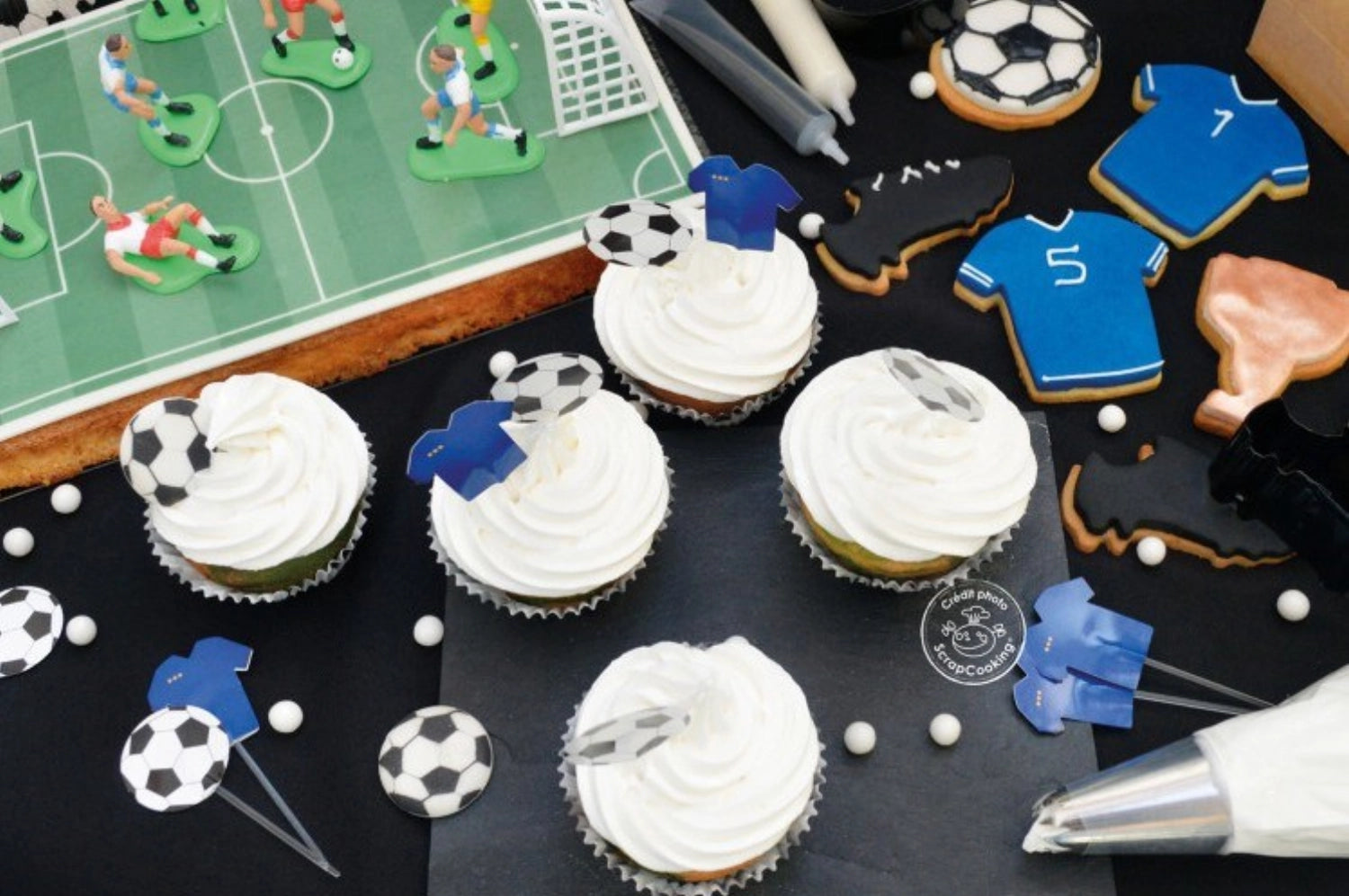 Vielseitiges 4-teiliges Set von Scrap Cooking mit Fußball-Ausstechern, perfekt zum Ausstechen von Keksformen für Sportevents und Feiern.