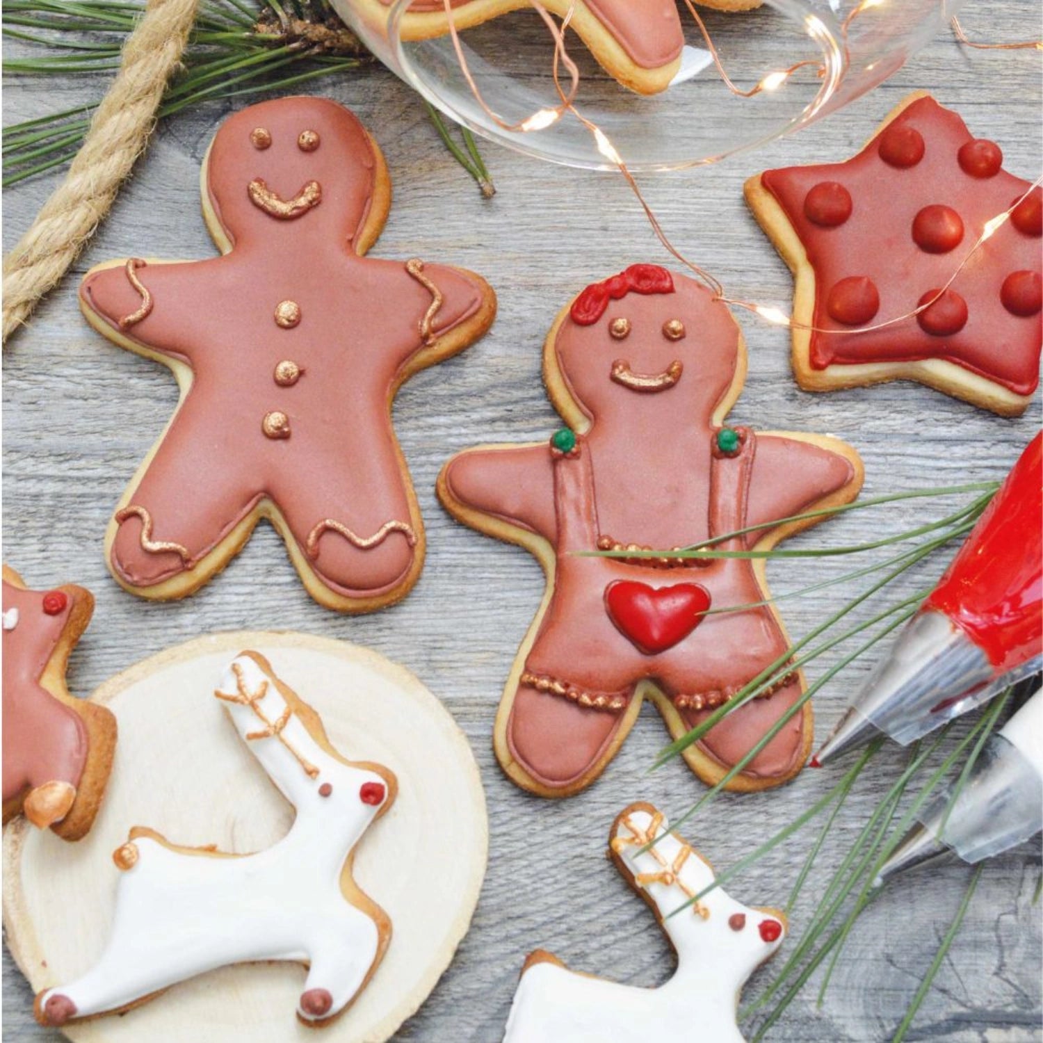 Festliches 3er-Set Farbpulver in Grün, Gold und Rot (je 5g) von Scrap Cooking, perfekt für kreative Weihnachtsdekorationen und Backprojekte.
