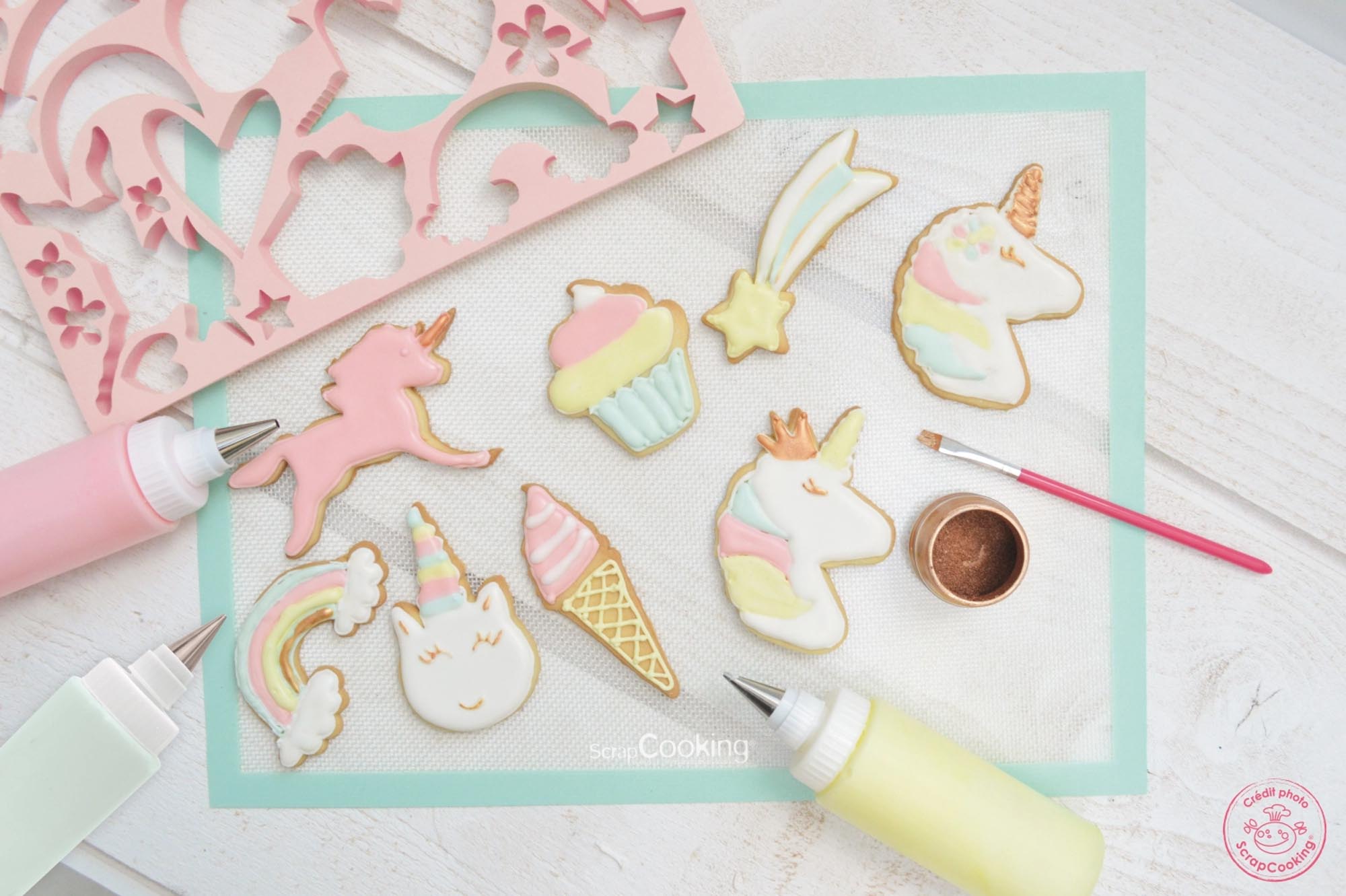 Kreative Zuckerguss-Dekoration mit Scrap Cooking Quetschflaschen-Set.