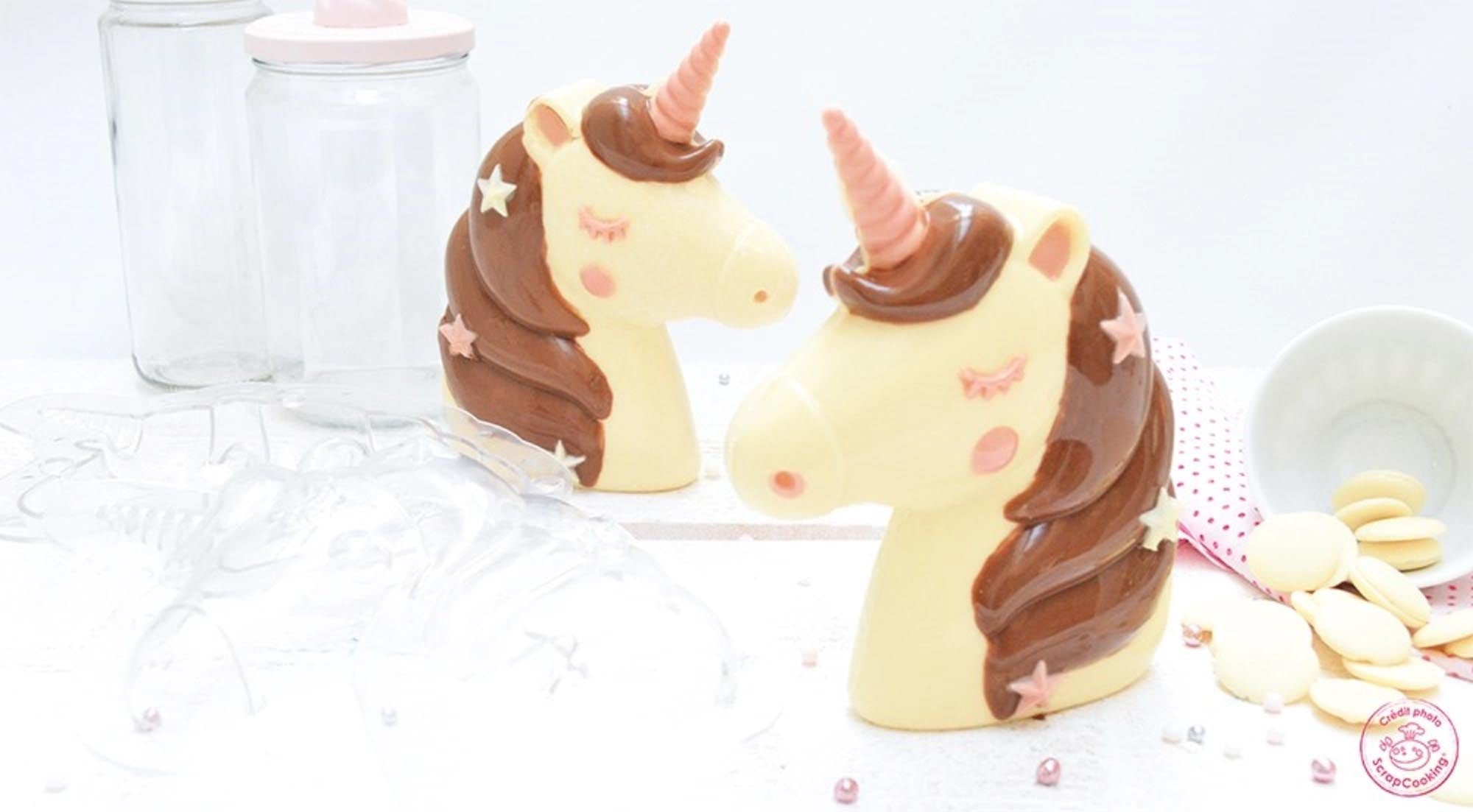 Gestalte zauberhafte Einhorn-Schokoladen mit Scrap Cooking's Form.