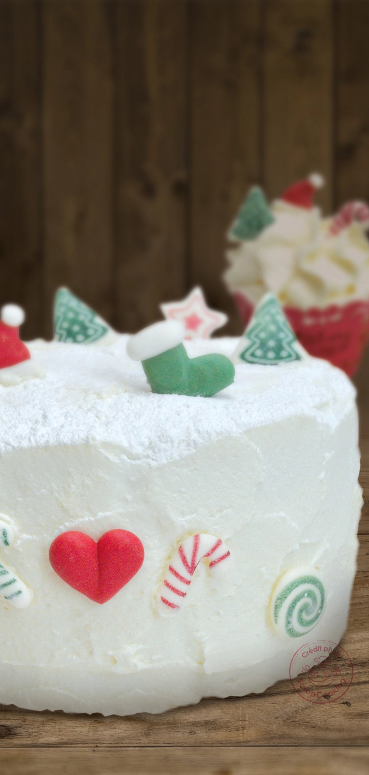 6 Stk. Zucker Deko Weihnachtsmann in Rot präsentiert im Onlineshop von KAQTU Design AG. Zutaten ist von Scrap Cooking