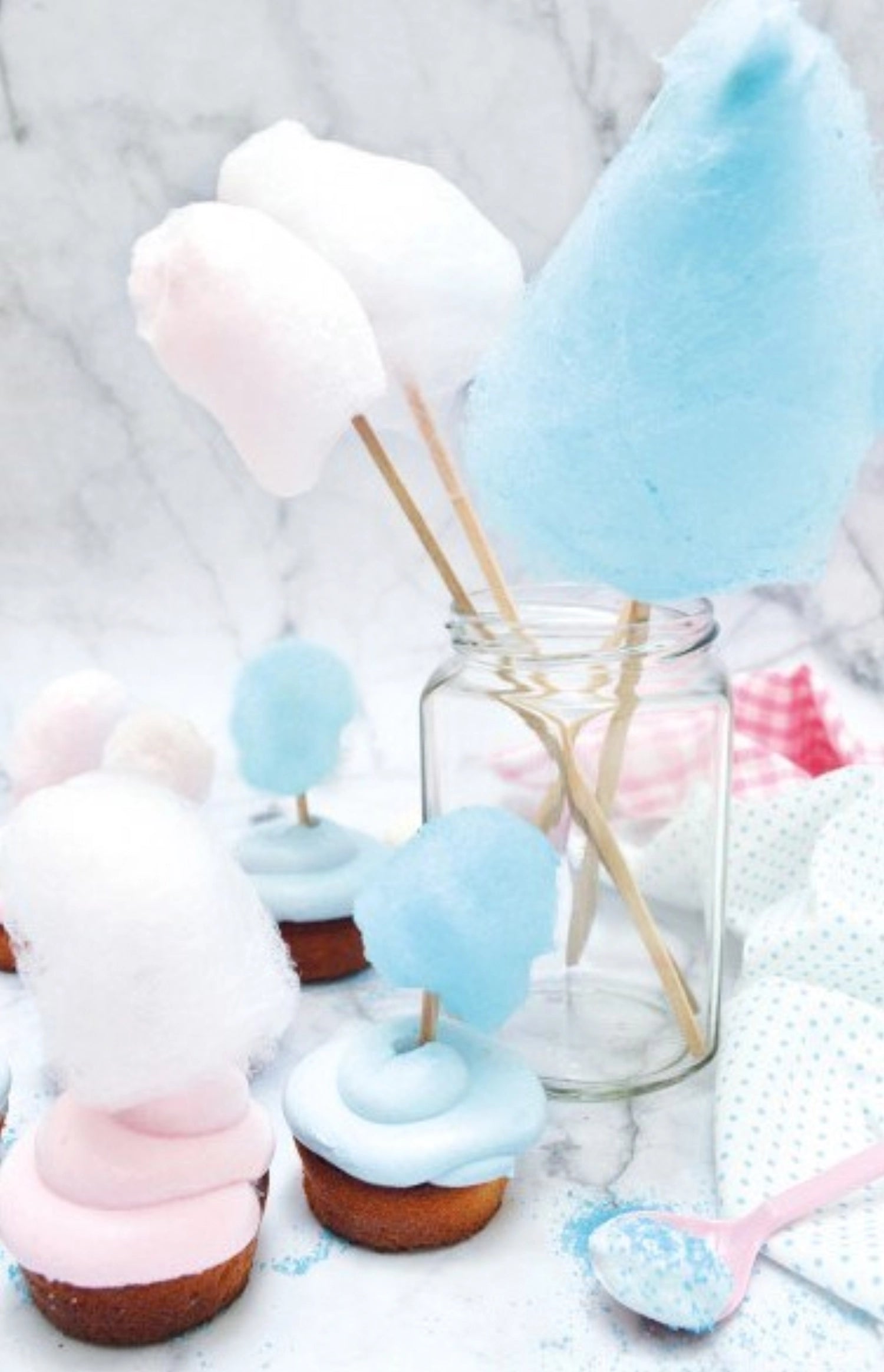 Entdecken Sie die Scrap Cooking Zuckerwatte rosa Rosen 400g – ein köstlicher Blickfang für jede Feier, perfekt für kreative Naschereien!