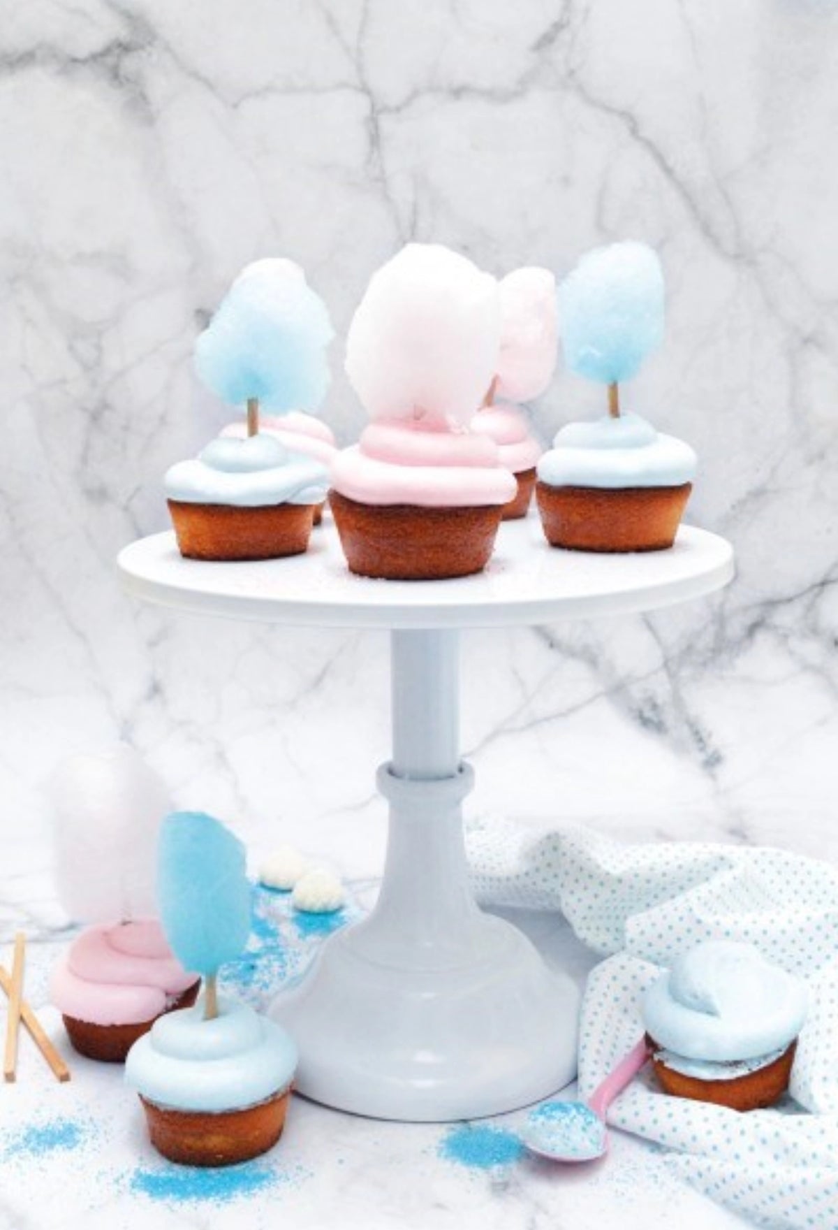 Zuckerwatte rosa Rosen 400g in Pink präsentiert im Onlineshop von KAQTU Design AG. Zutaten ist von Scrap Cooking