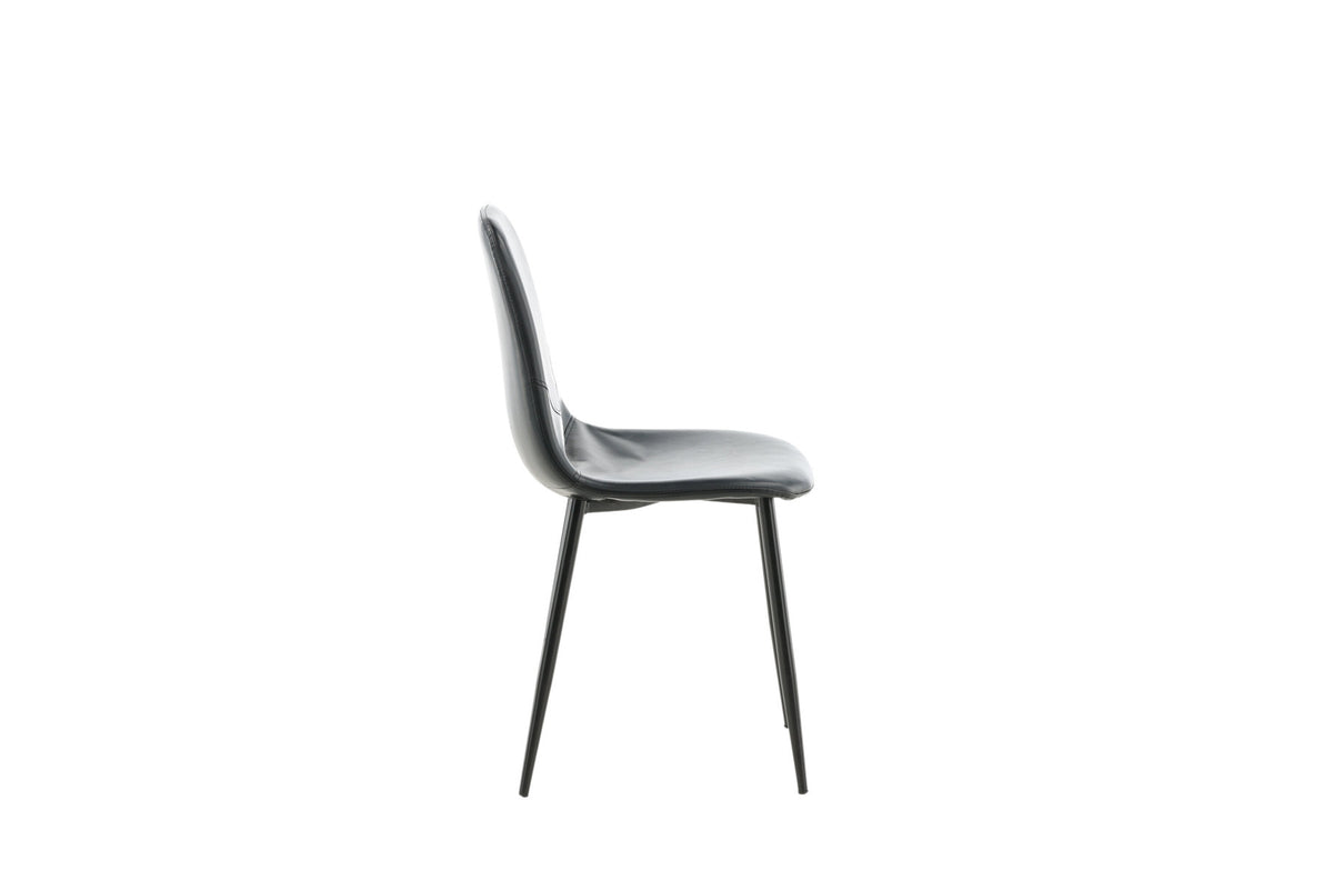 Polar Stuhl in Schwarz präsentiert im Onlineshop von KAQTU Design AG. Stuhl ist von Venture Home