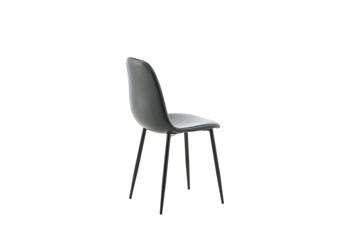 Polar Stuhl in Schwarz präsentiert im Onlineshop von KAQTU Design AG. Stuhl ist von Venture Home