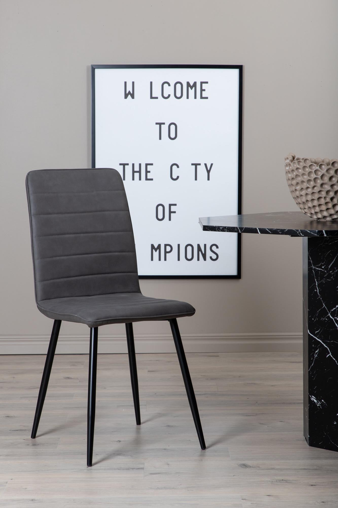 Windu Stuhl in Grau präsentiert im Onlineshop von KAQTU Design AG. Stuhl ist von Venture Home