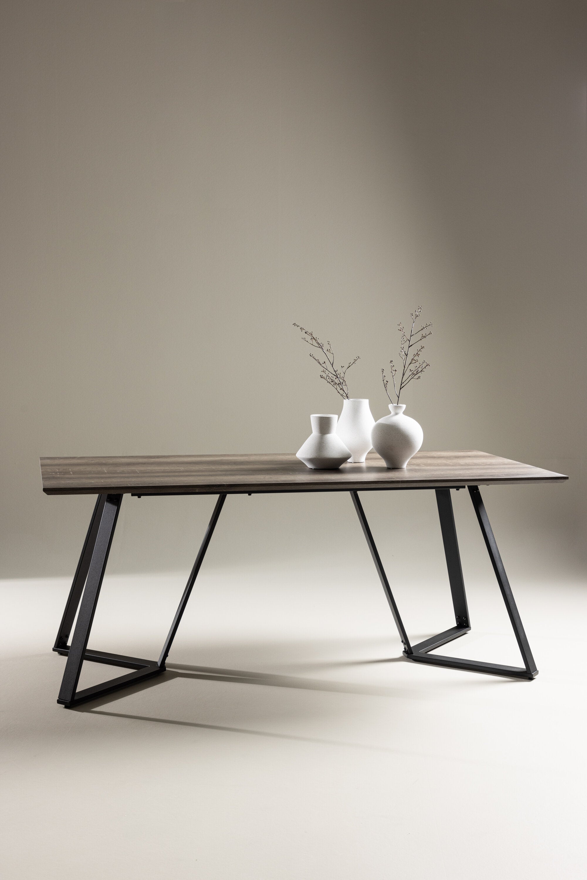 Marina Tisch in Natur präsentiert im Onlineshop von KAQTU Design AG. Esstisch ist von Venture Home