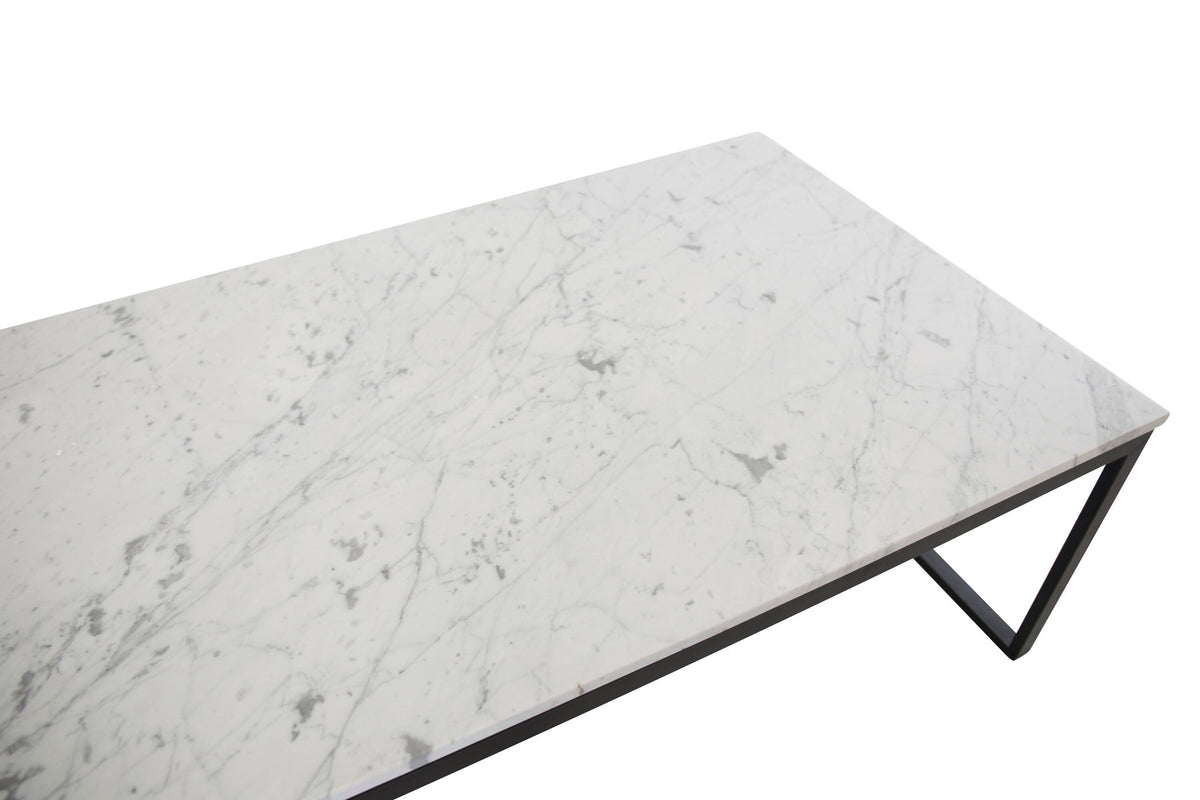 Estelle Beistelltisch in Weiss / Schwarz präsentiert im Onlineshop von KAQTU Design AG. Beistelltisch ist von Venture Home