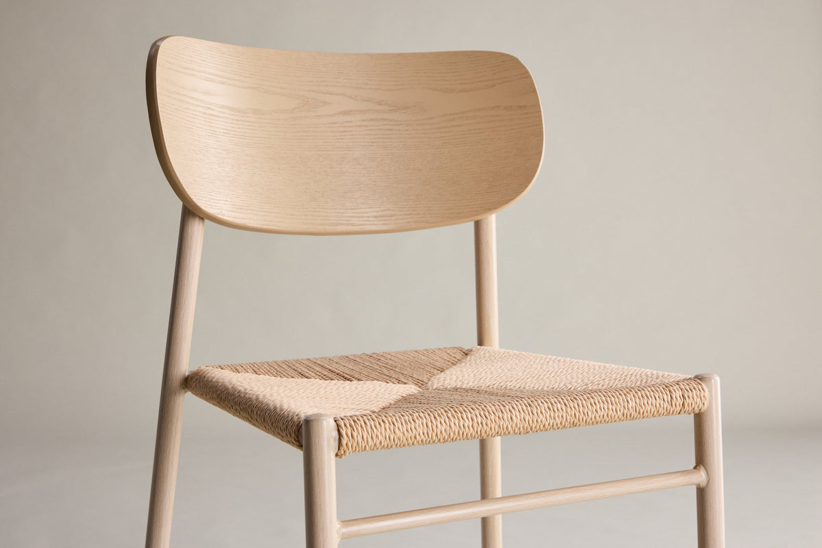 Polly Esszimmerstuhl in Tünche präsentiert im Onlineshop von KAQTU Design AG. Stuhl ist von Venture Home