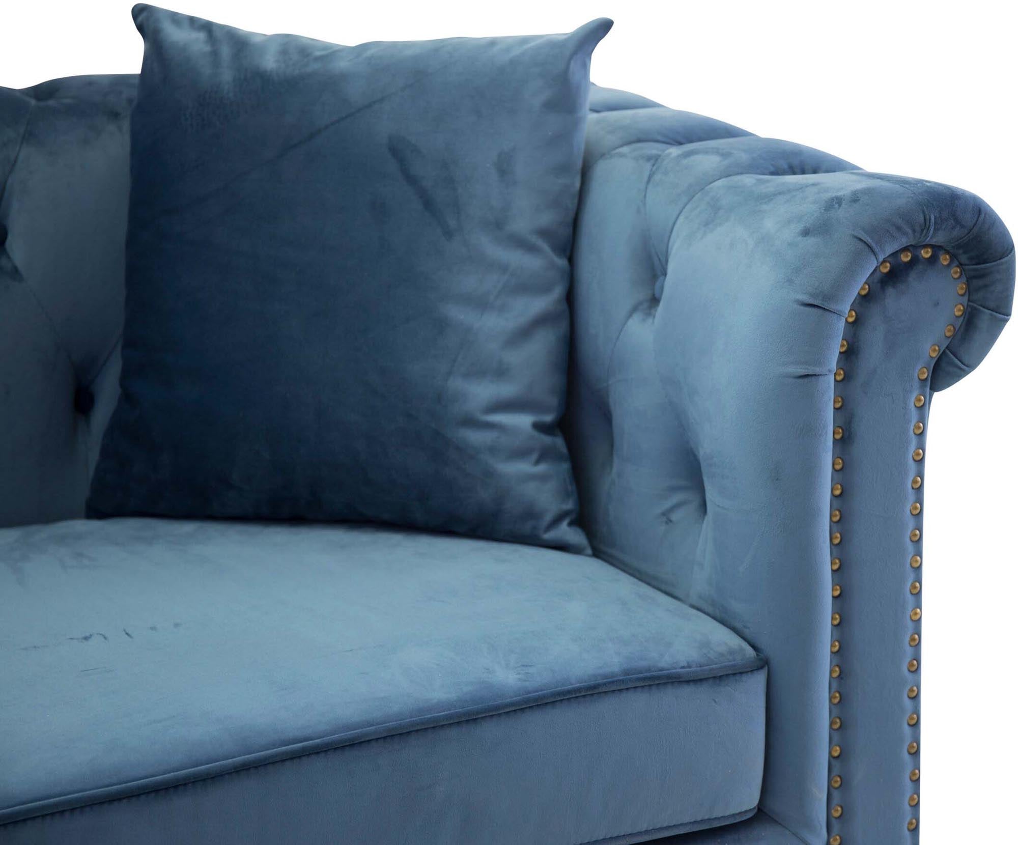 Velvet 3-Sitzer Sofa in Blau präsentiert im Onlineshop von KAQTU Design AG. 3er Sofa ist von Venture Home