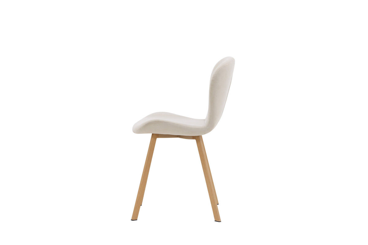 Lilja Esszimmerstuhl in Beige/Eiche präsentiert im Onlineshop von KAQTU Design AG. Stuhl ist von Venture Home