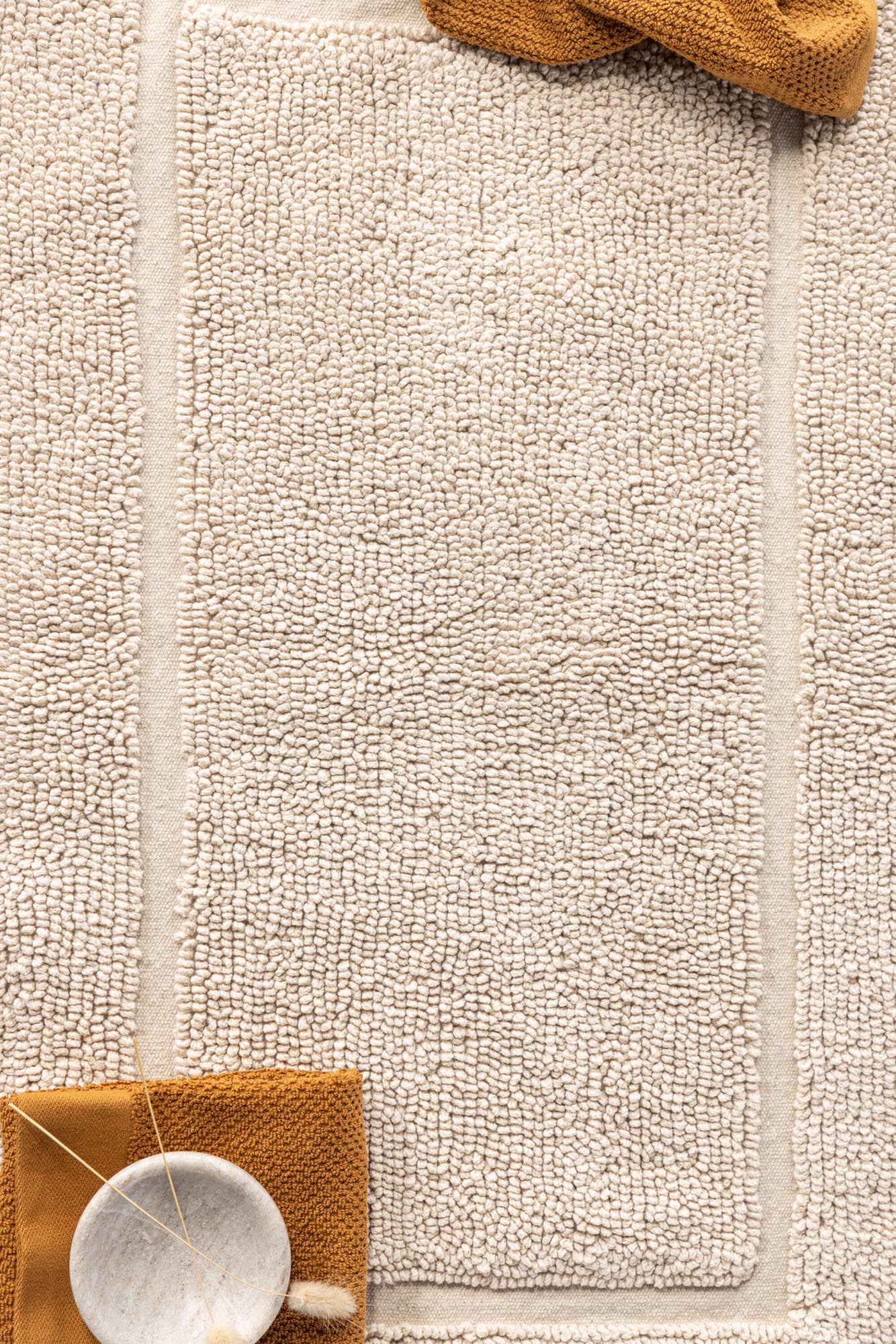 William Teppich in Beige präsentiert im Onlineshop von KAQTU Design AG. Teppich ist von Venture Home