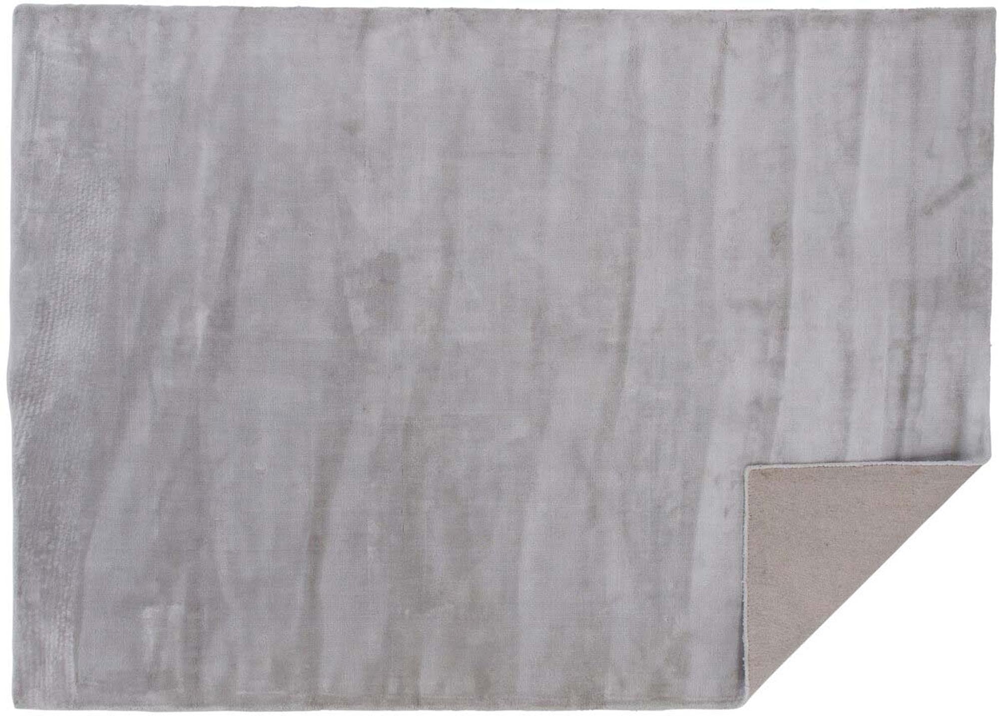 Indra Teppich in Silber präsentiert im Onlineshop von KAQTU Design AG. Teppich ist von Venture Home