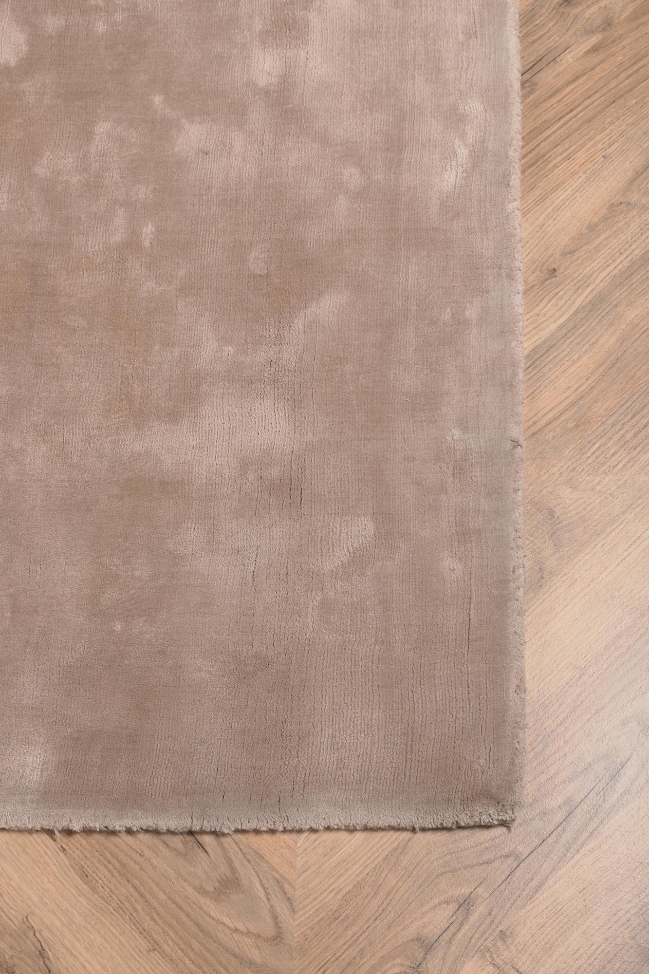 Indra Teppich in Beige präsentiert im Onlineshop von KAQTU Design AG. Teppich ist von Venture Home