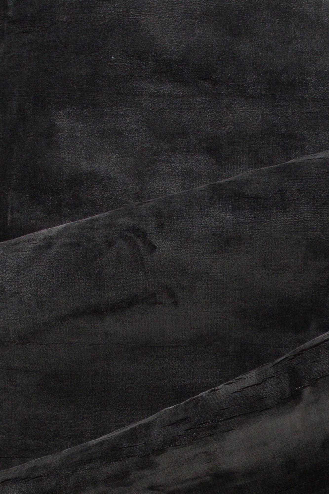 Indra Teppich von Venture Home: Eleganz und Komfort vereint.