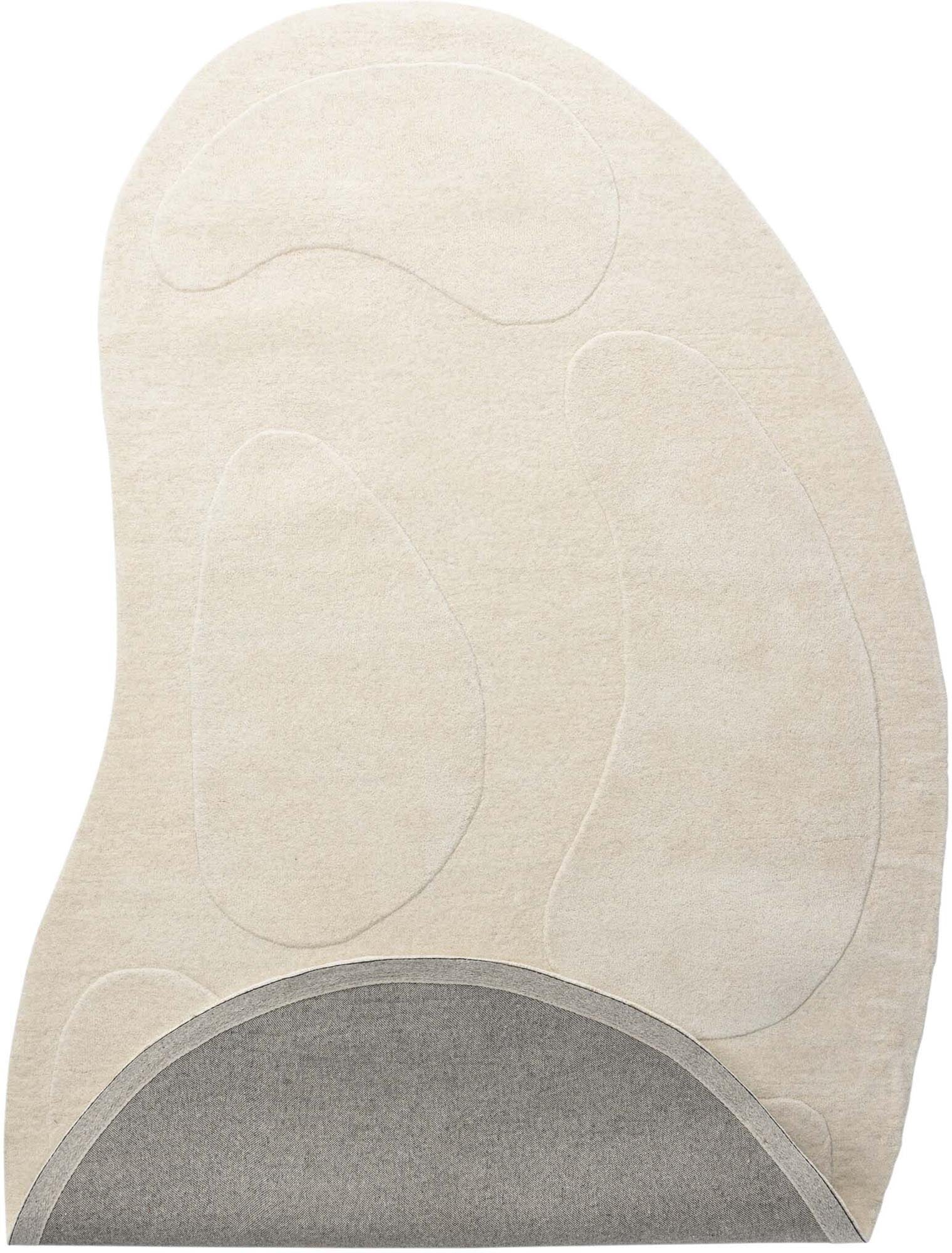 Eleganter Enard-Teppich von Venture Home in tiefschwarzer Farbe. Hochwertige Wolle und Baumwolle bieten Komfort und Langlebigkeit für jeden Raum.