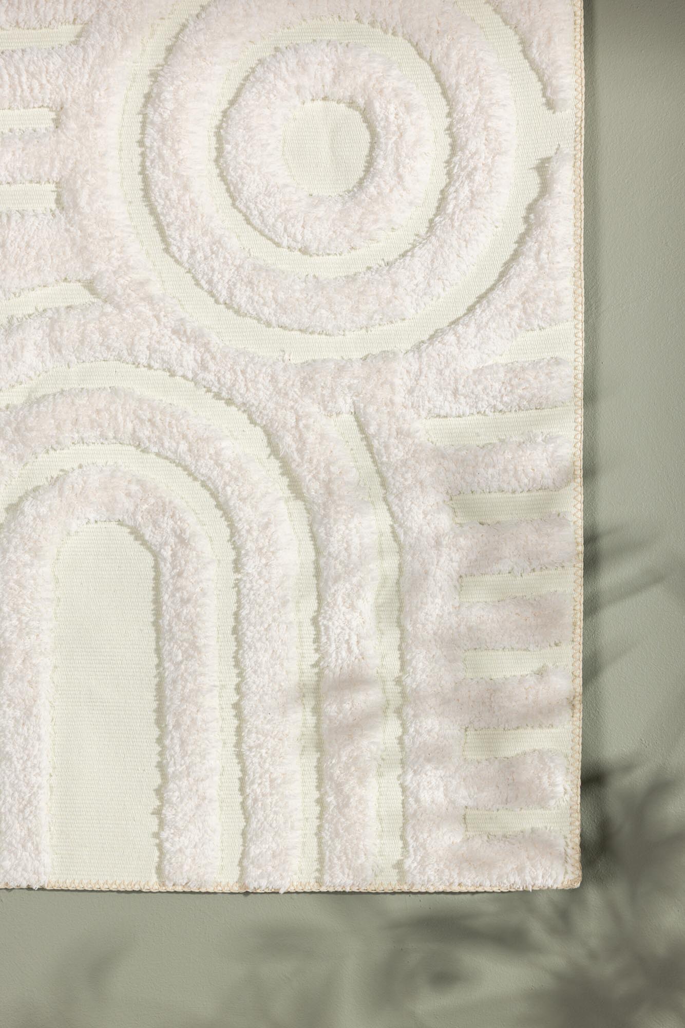 Nikita Teppich: Eleganz und Komfort für Ihr modernes Wohnzimmer.