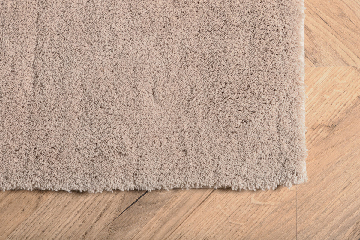 Wunderteppich in Beige präsentiert im Onlineshop von KAQTU Design AG. Teppich ist von Venture Home