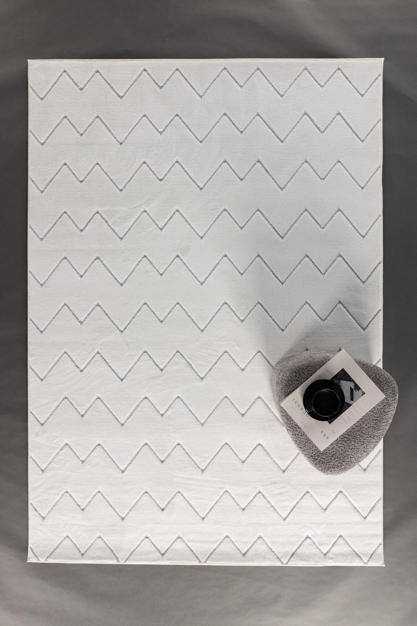 Fia Teppich von Venture Home: Zeitlose Schönheit für Ihr Zuhause.