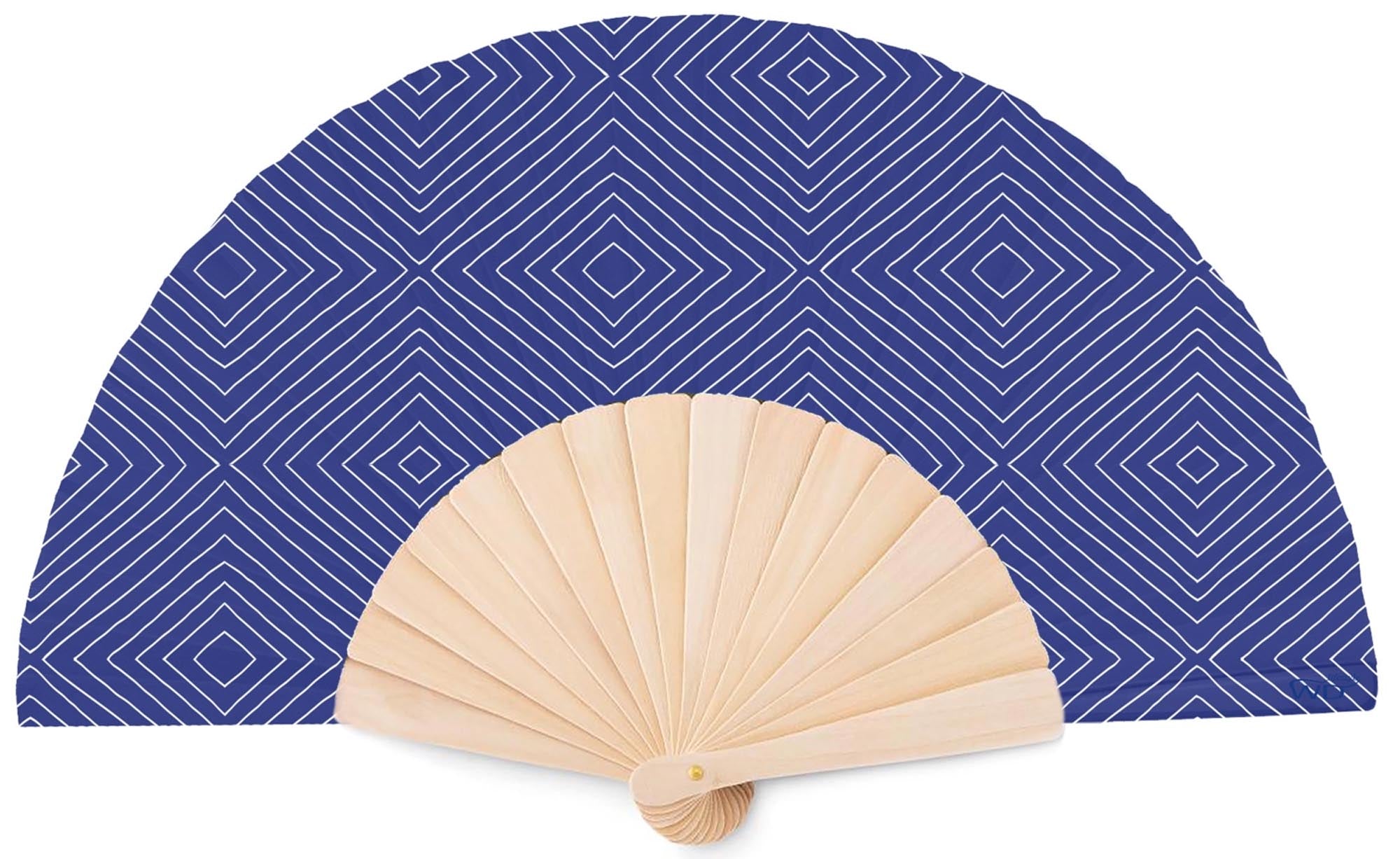 Faltbarer Fächer von Easy Life: Stilvolles Blau-Weiss-Design, hochwertiges Papier, kompakt und elegant. Perfekt für heisse Tage.