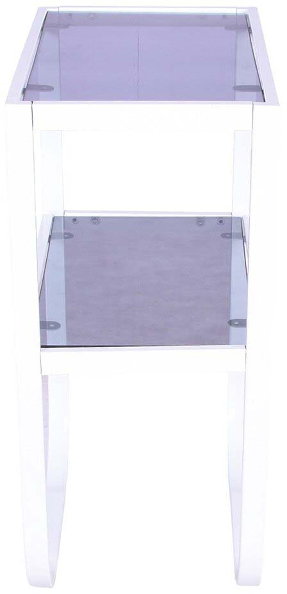 Rocker Nachttisch von Venture Home: Zeitloses Design für Ihr Zuhause.