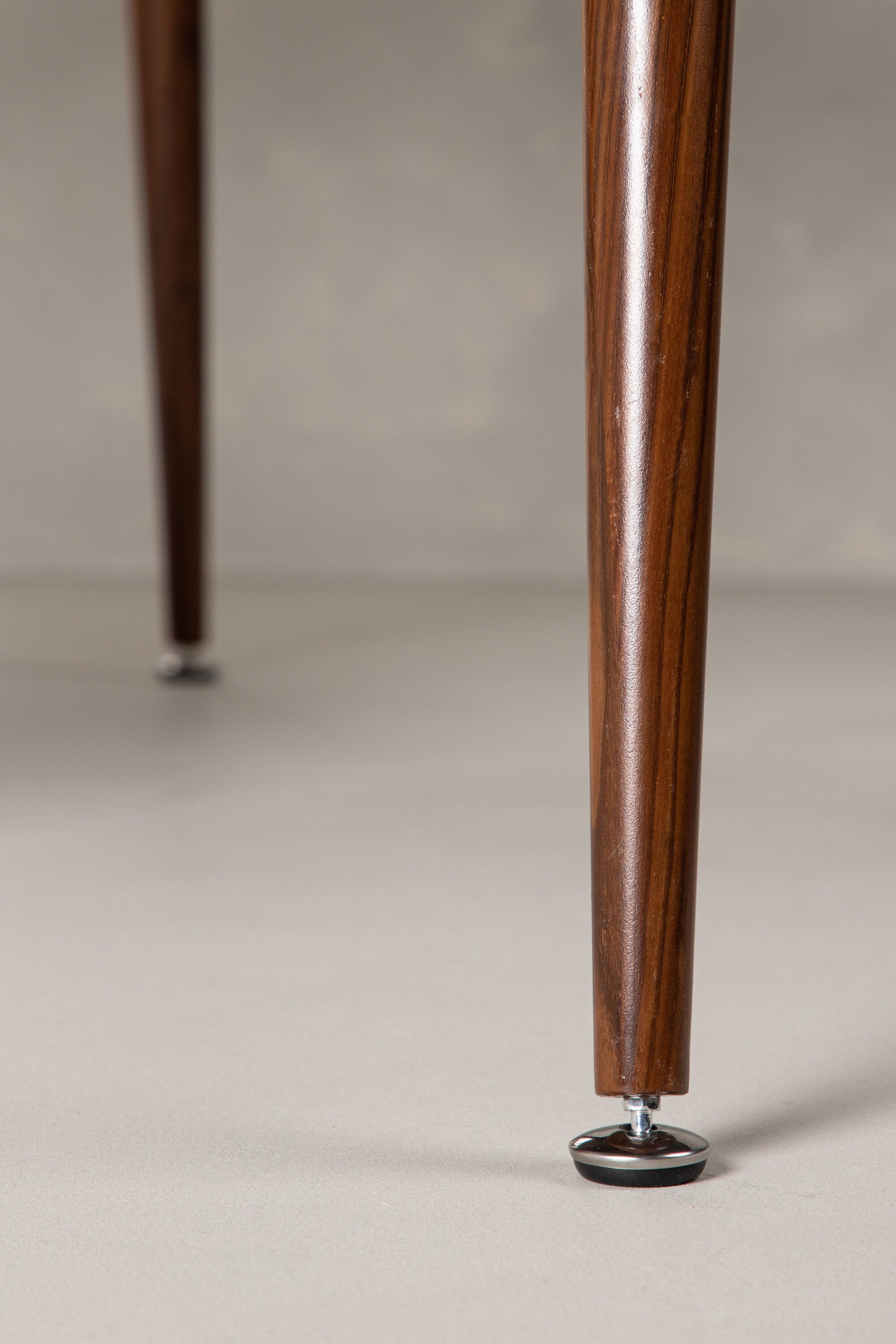 Sanford 180*90*75 Tisch in Dunkelbraun präsentiert im Onlineshop von KAQTU Design AG. Esstisch ist von Venture Home