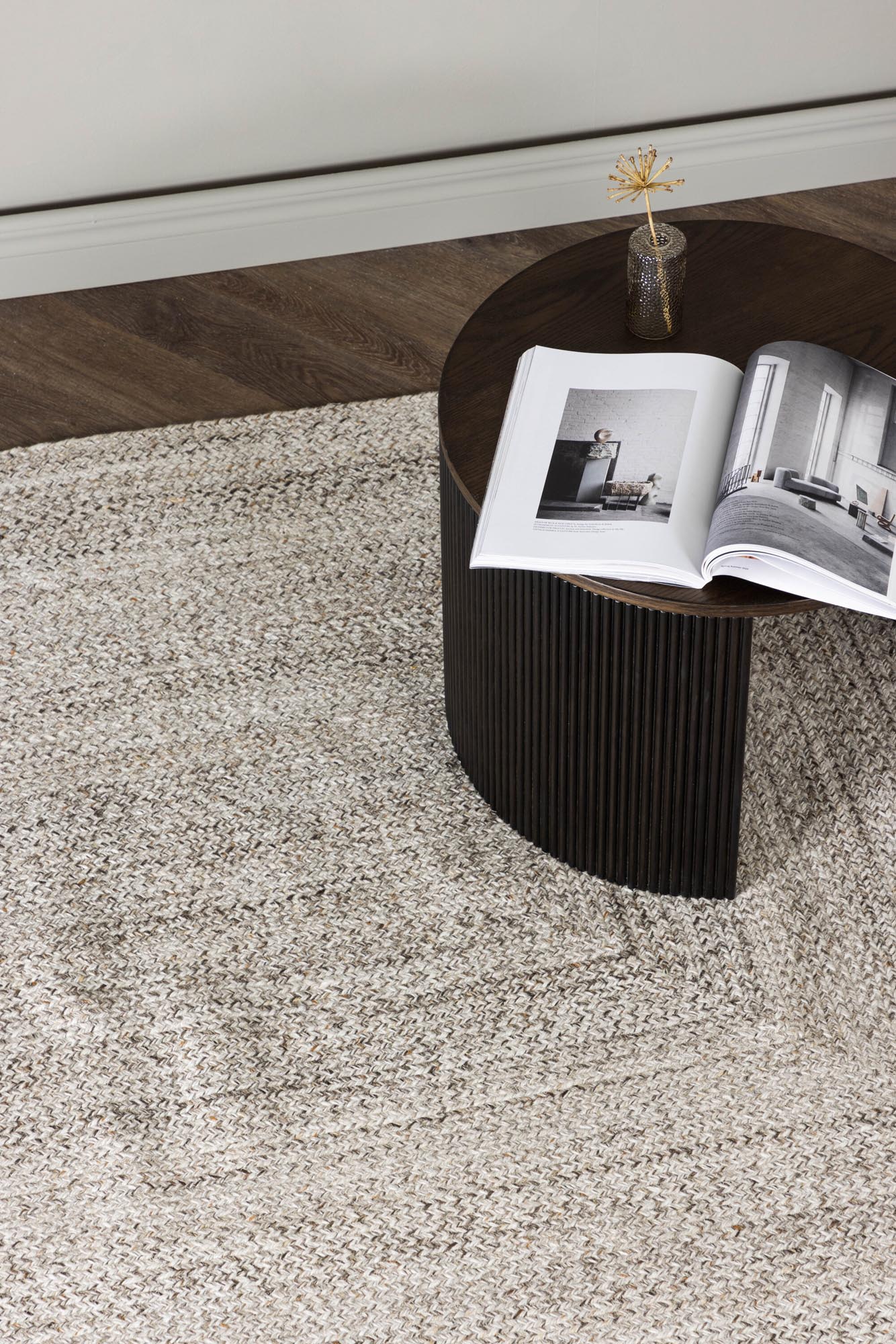 Petra Teppich in Braun präsentiert im Onlineshop von KAQTU Design AG. Teppich ist von Venture Home