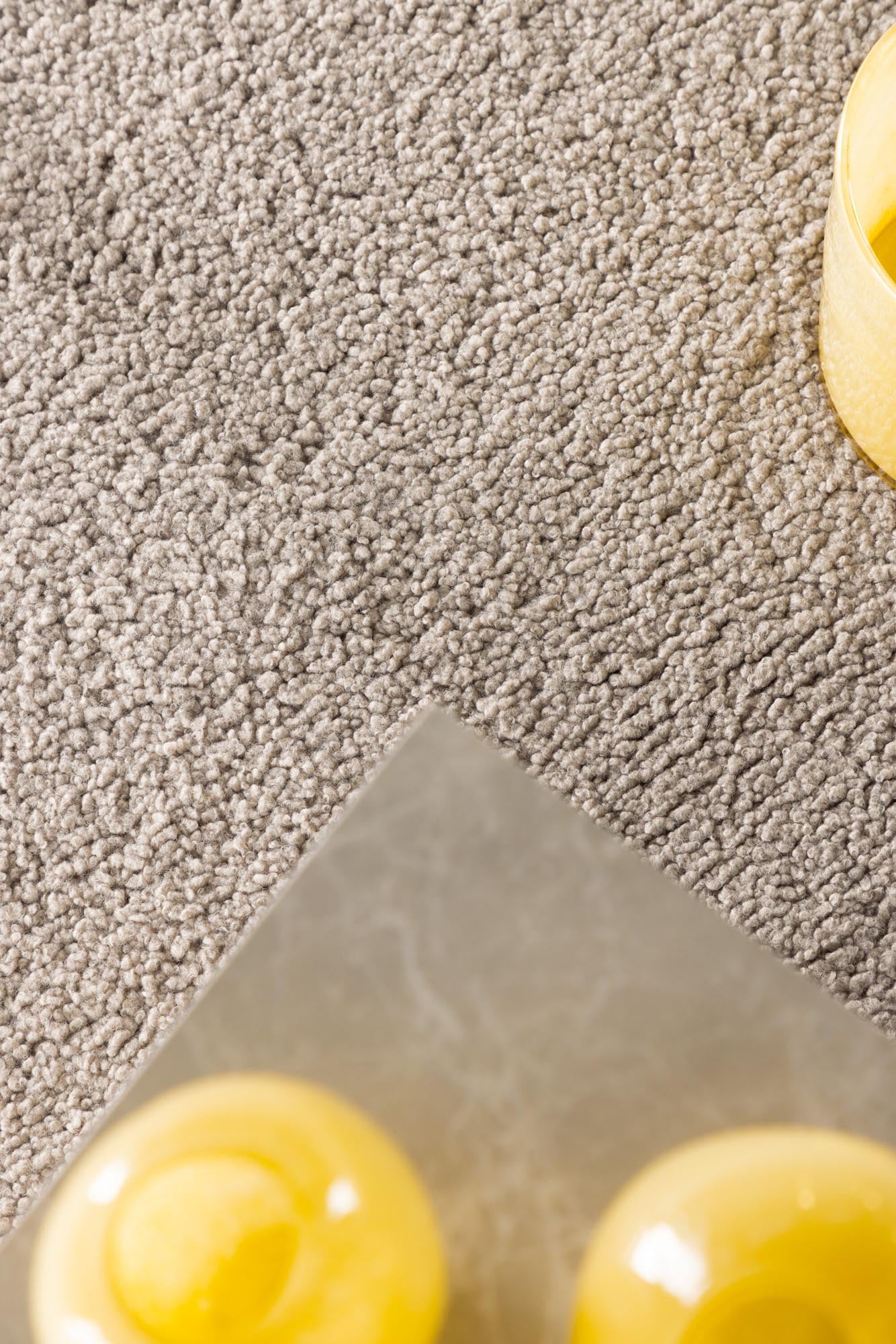 Kuscheliger Teddy-Teppich von Venture Home, ideal für gemütliche Wohnräume, modernes Design und hochwertige Verarbeitung.