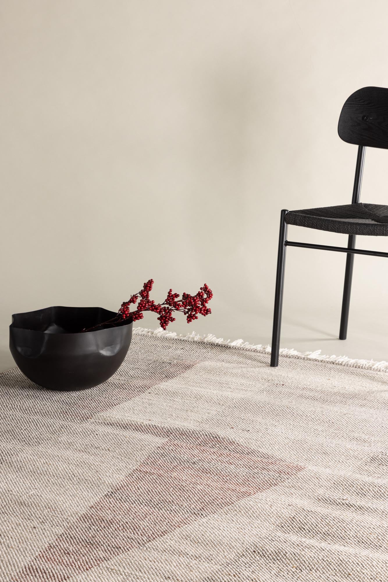 Rio Teppich in Beige präsentiert im Onlineshop von KAQTU Design AG. Teppich ist von Venture Home