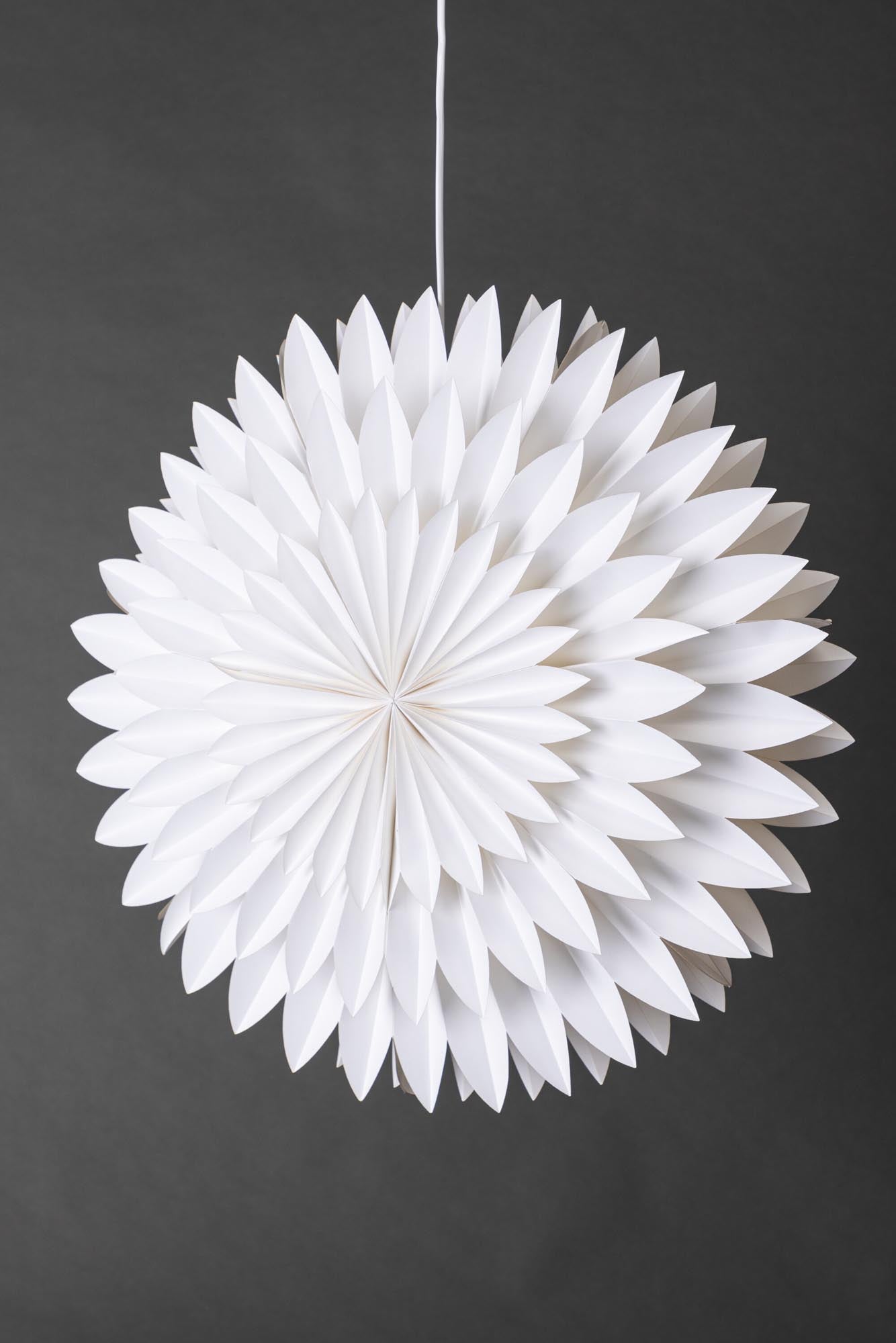 Elegante Storlien Pendelleuchte: Modernes Design für Ihr Zuhause.