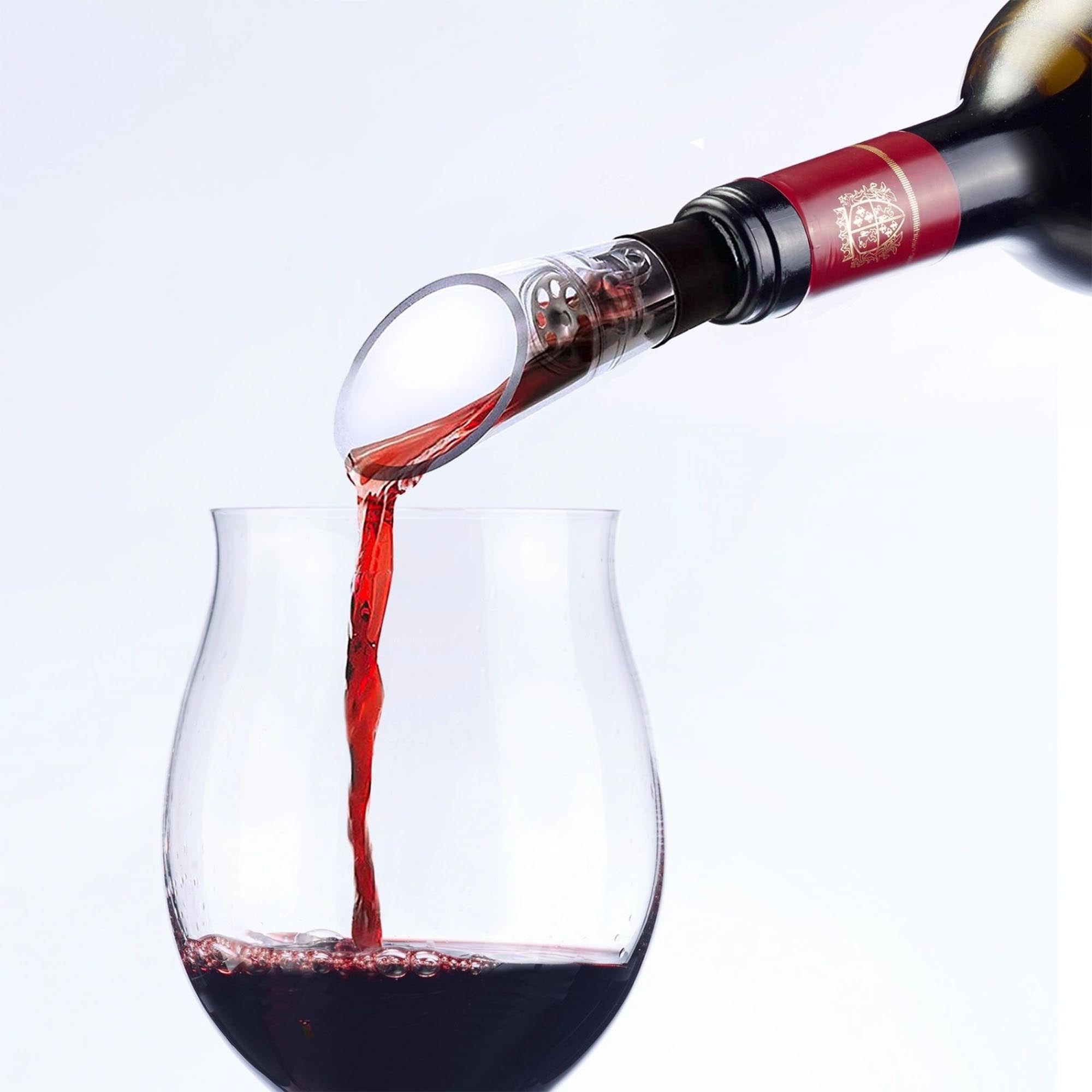 Praktisches 2er Set Dekantierausgiesser Simo von Westmark für tropffreies und sauberes Einschenken von Wein und anderen Getränken.