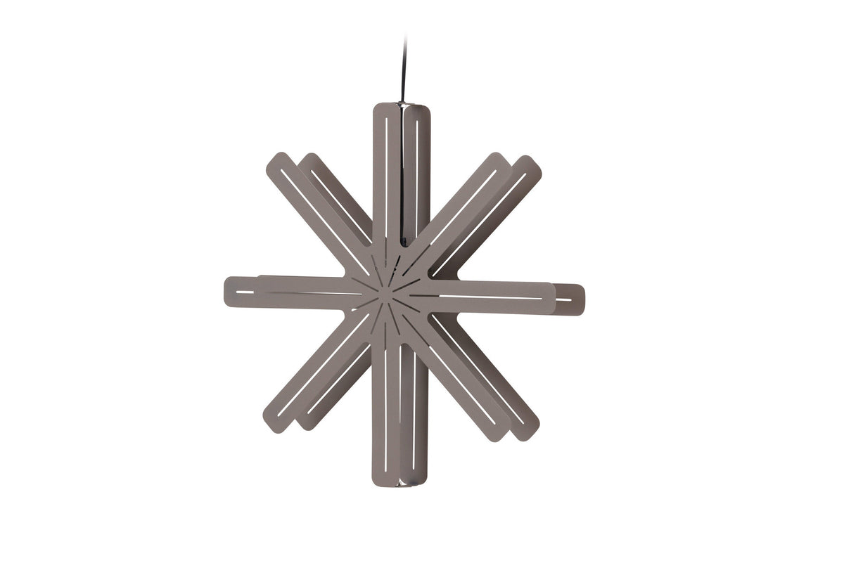 Säfsen Pendelleuchte in Mokka präsentiert im Onlineshop von KAQTU Design AG. Pendelleuchte ist von Venture Home