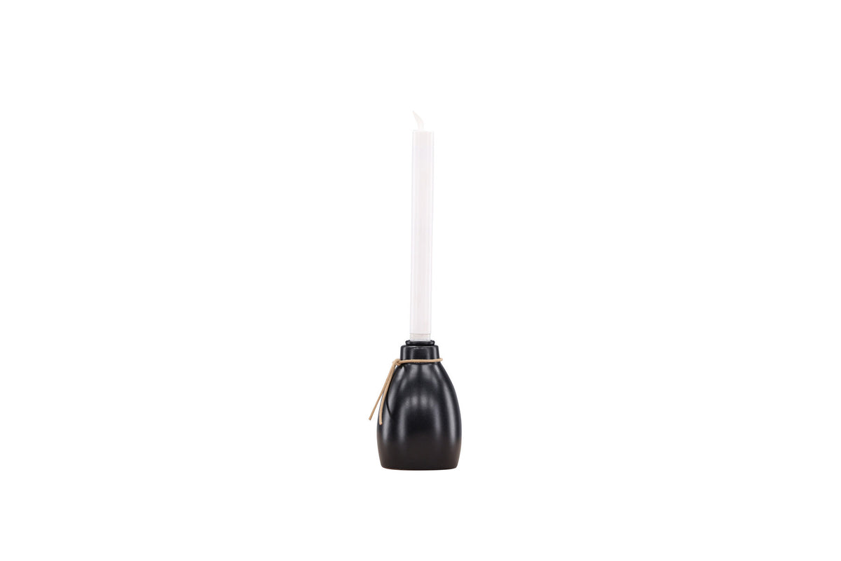 Ulricehamn Kerzenhalter in Schwarz präsentiert im Onlineshop von KAQTU Design AG. Kerzenständer ist von Venture Home