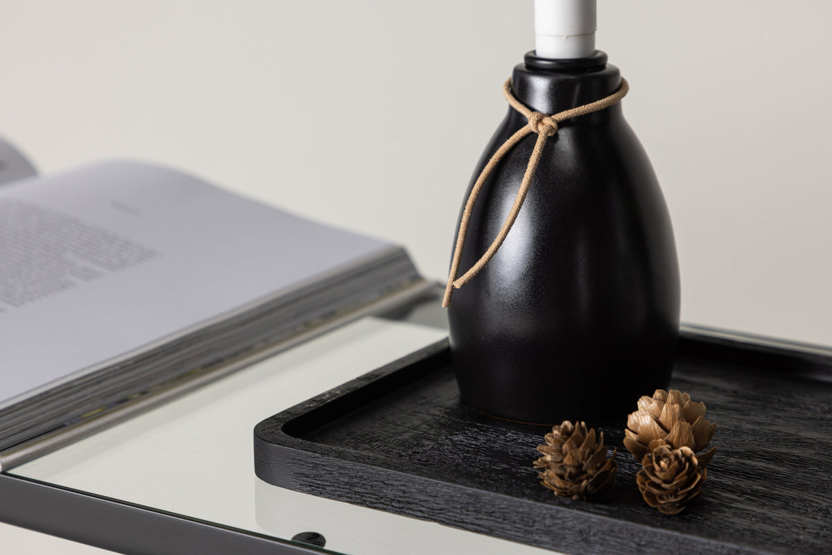 Ulricehamn Kerzenhalter in Schwarz präsentiert im Onlineshop von KAQTU Design AG. Kerzenständer ist von Venture Home