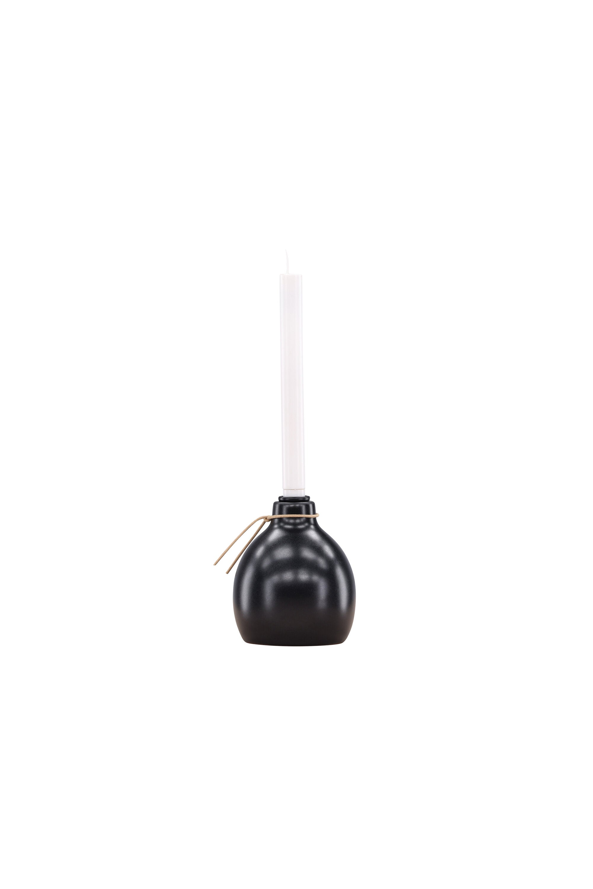 Ulricehamn Kerzenhalter in Schwarz präsentiert im Onlineshop von KAQTU Design AG. Kerzenständer ist von Venture Home
