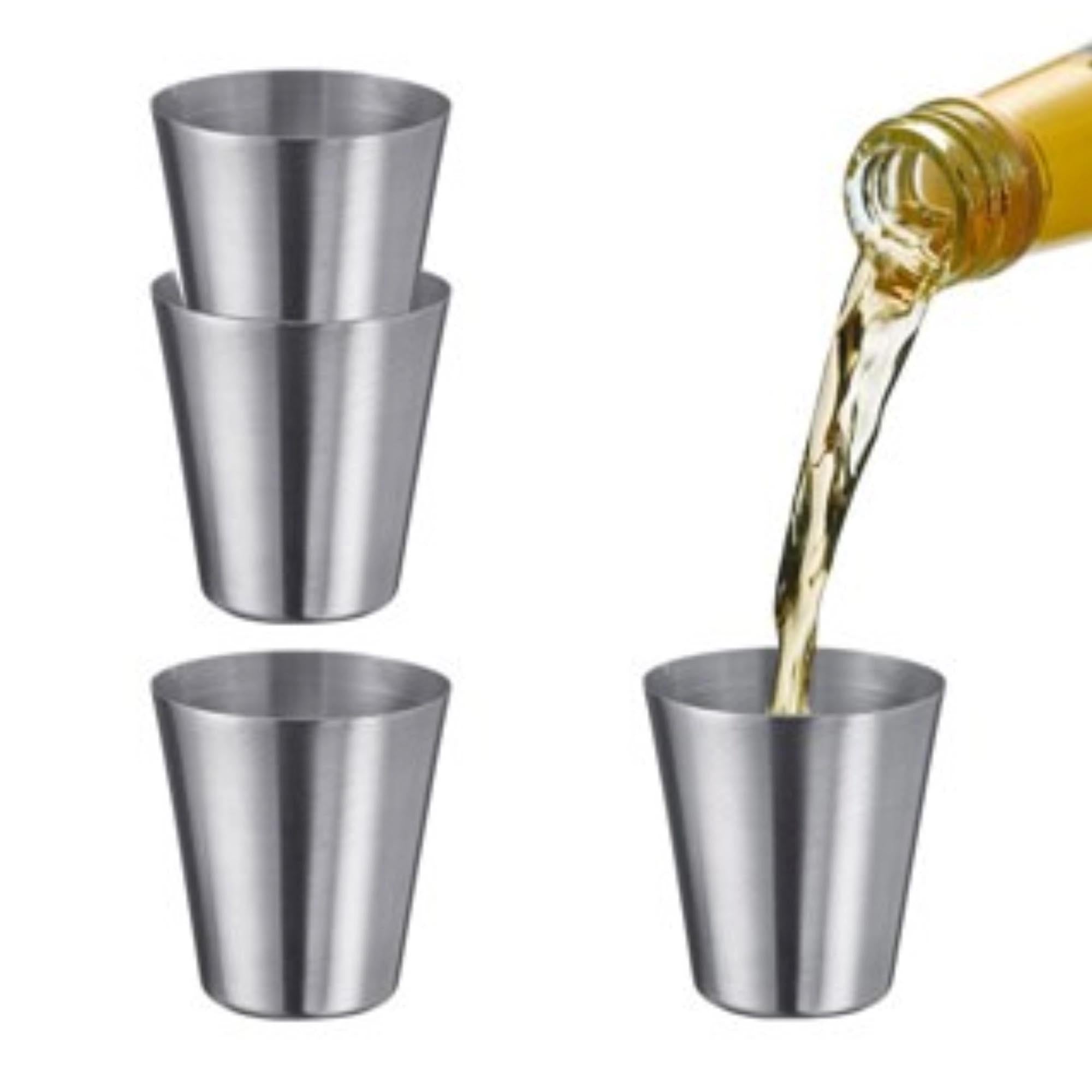 Set aus 4 Mini-Bechern Mendo von Westmark, 30ml, ideal für exaktes Abmessen und elegantes Präsentieren kleiner Mengen.