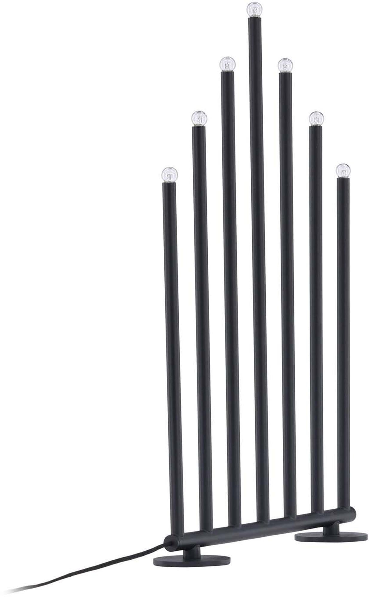 Björnfjället Tischlampe: Stilvolle Dimmfunktion und zeitloses Design aus schwarzem Stahl, perfekt für festliche Stimmung und elegantes Ambiente.