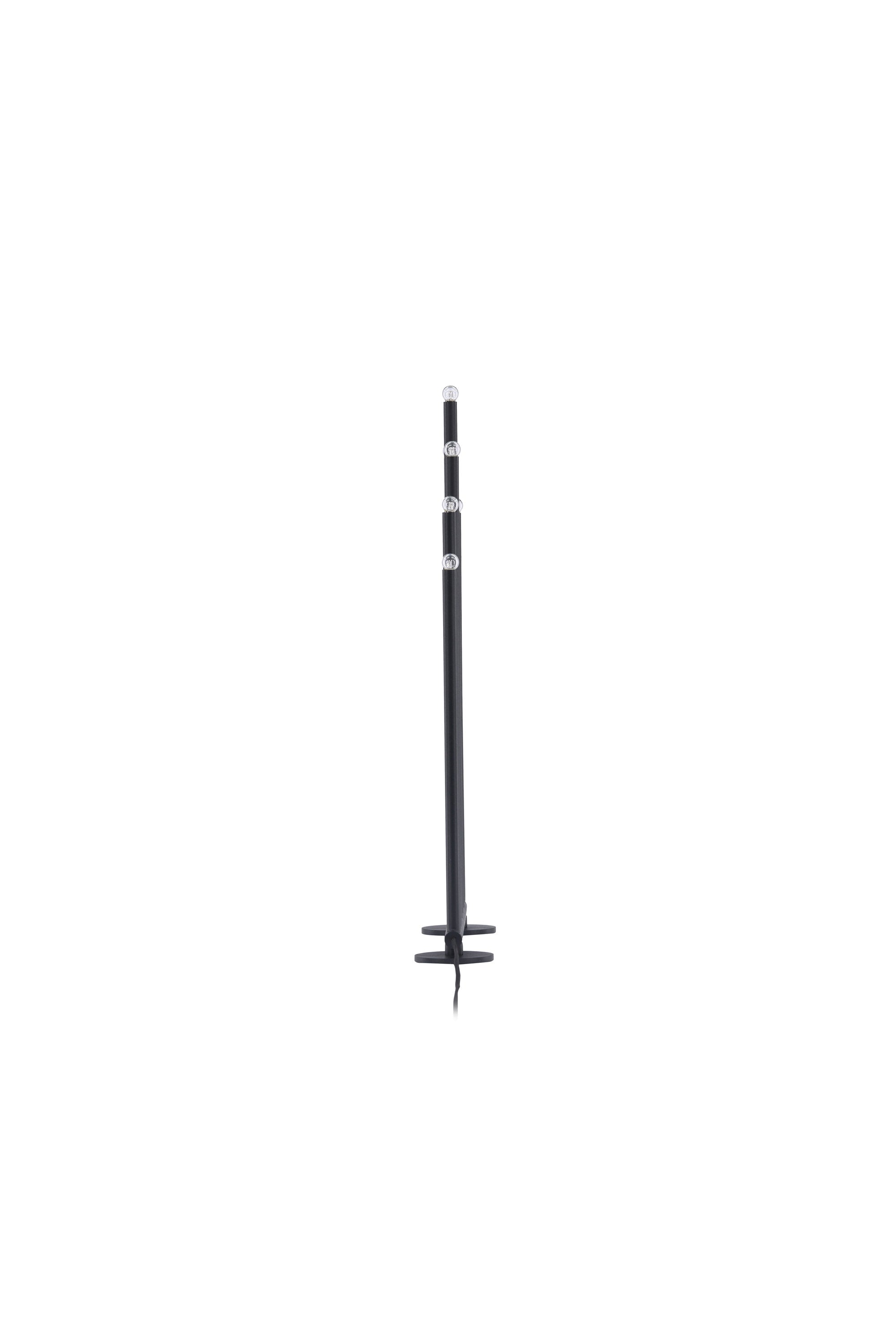 Björnfjället Tischlampe in Schwarz präsentiert im Onlineshop von KAQTU Design AG. Weihnachtszubehör ist von Venture Home