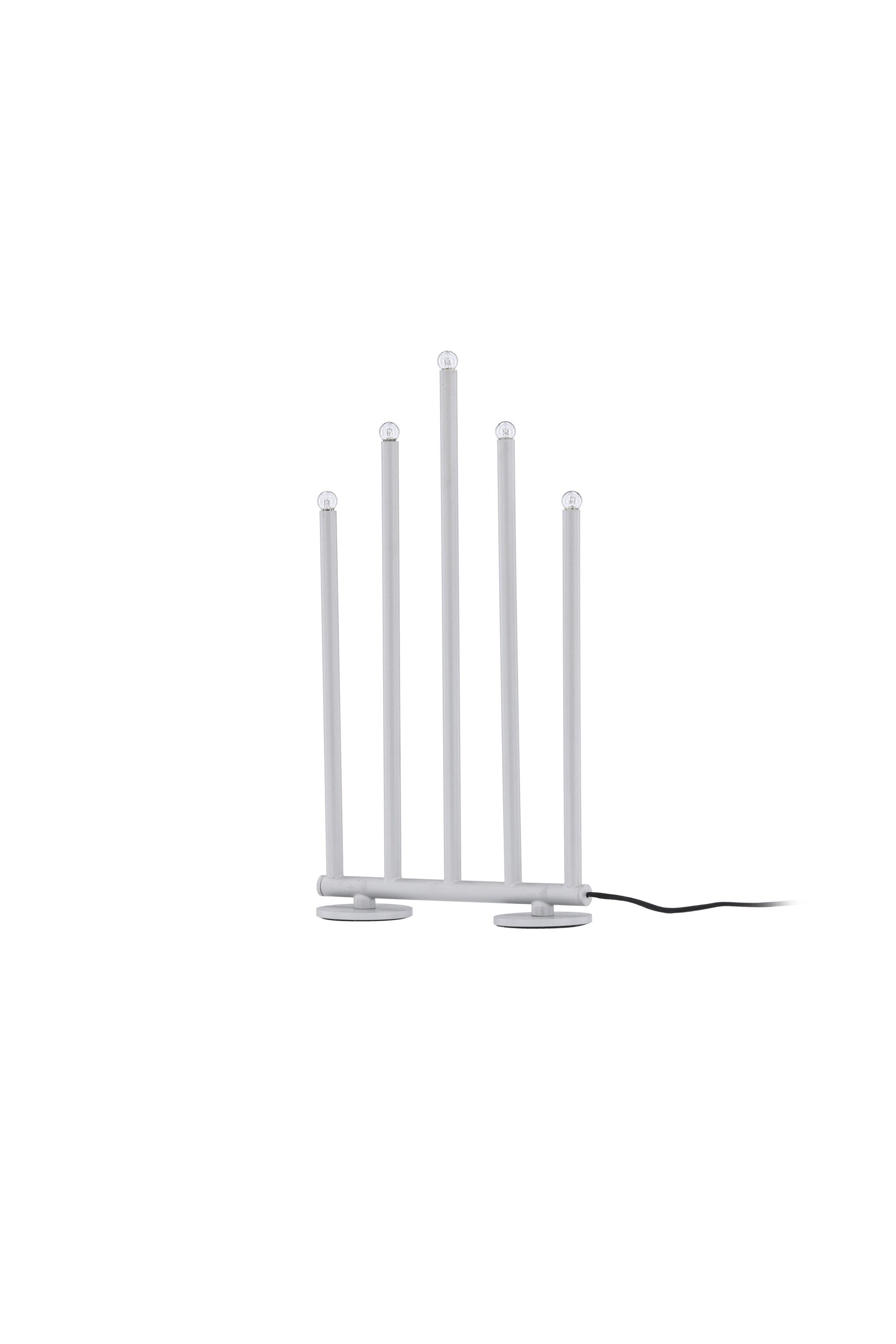 Björnfjället Tischlampe in Silber präsentiert im Onlineshop von KAQTU Design AG. Weihnachtszubehör ist von Venture Home