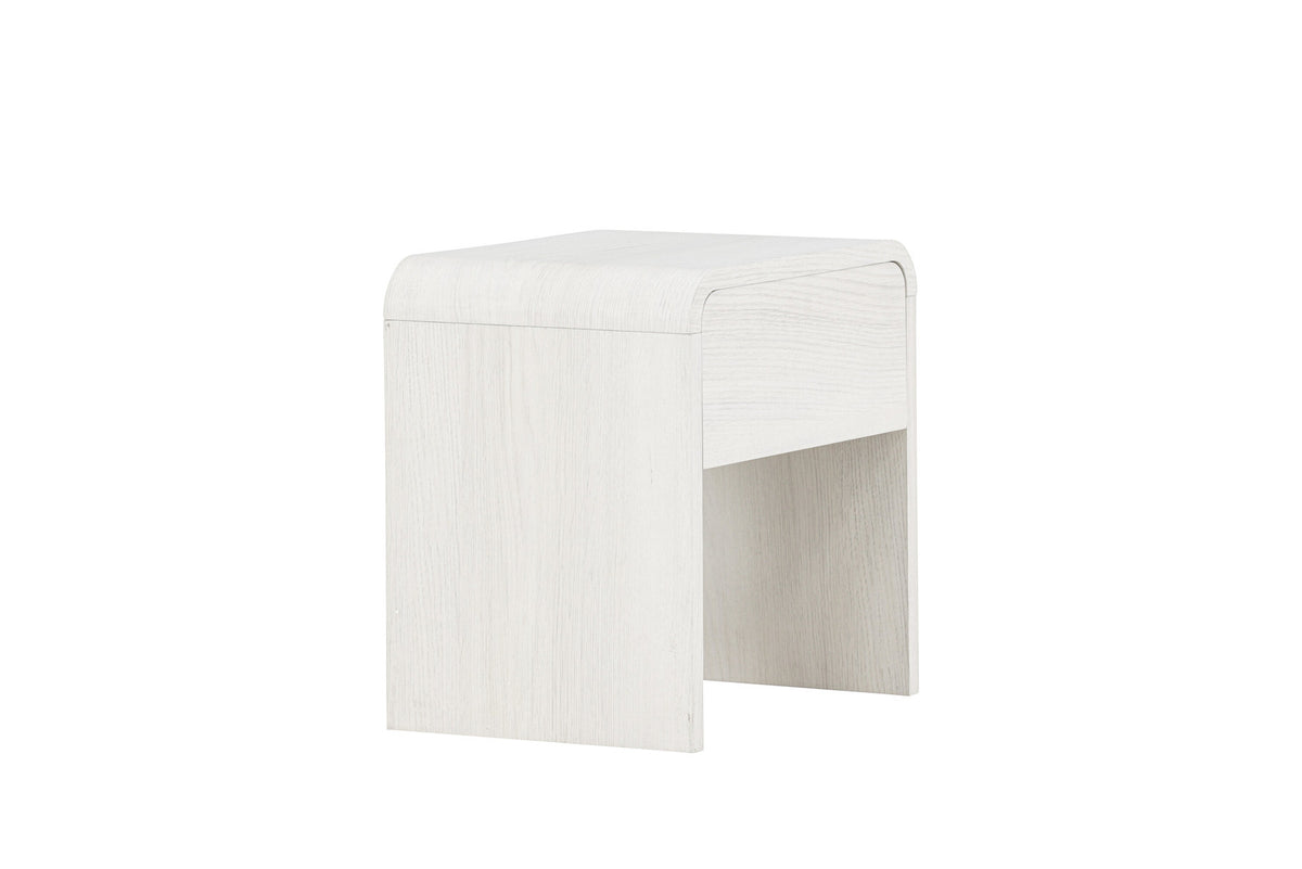 Lyngdal Beistelltisch in Tünchen präsentiert im Onlineshop von KAQTU Design AG. Beistelltisch ist von Venture Home