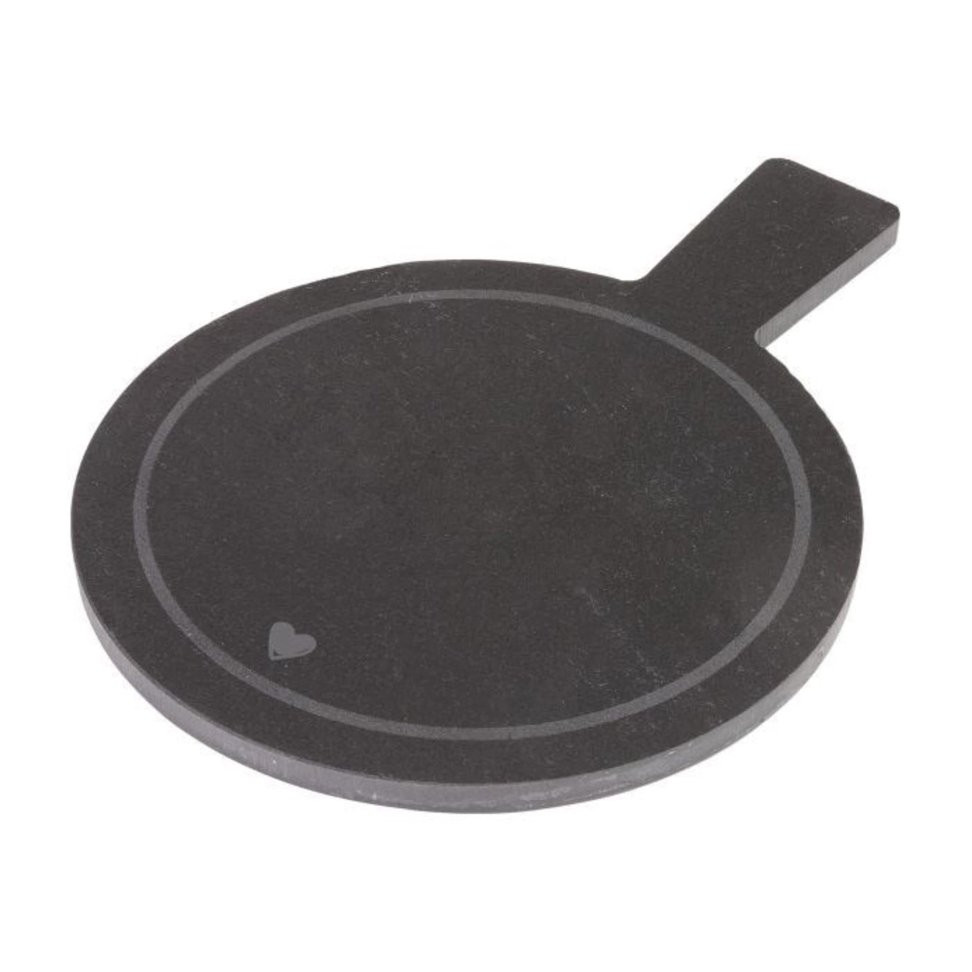 Entdecken Sie die stilvolle Tapasplatte "Tapas u. Friends" aus Naturschiefer (19 x 14 cm) – ideal für Tapas, Snacks und elegante Präsentationen.