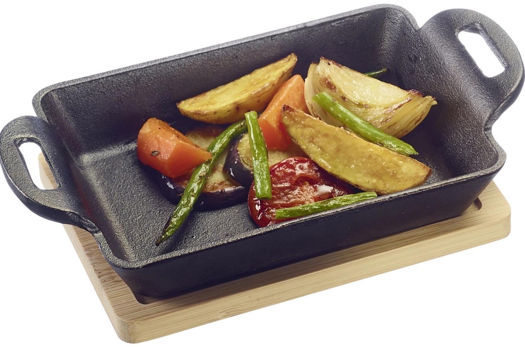 Hochwertige gusseiserne Schale von Westmark, ideal für Tapas, 300ml Fassungsvermögen, robust und stilvoll für den Tisch.