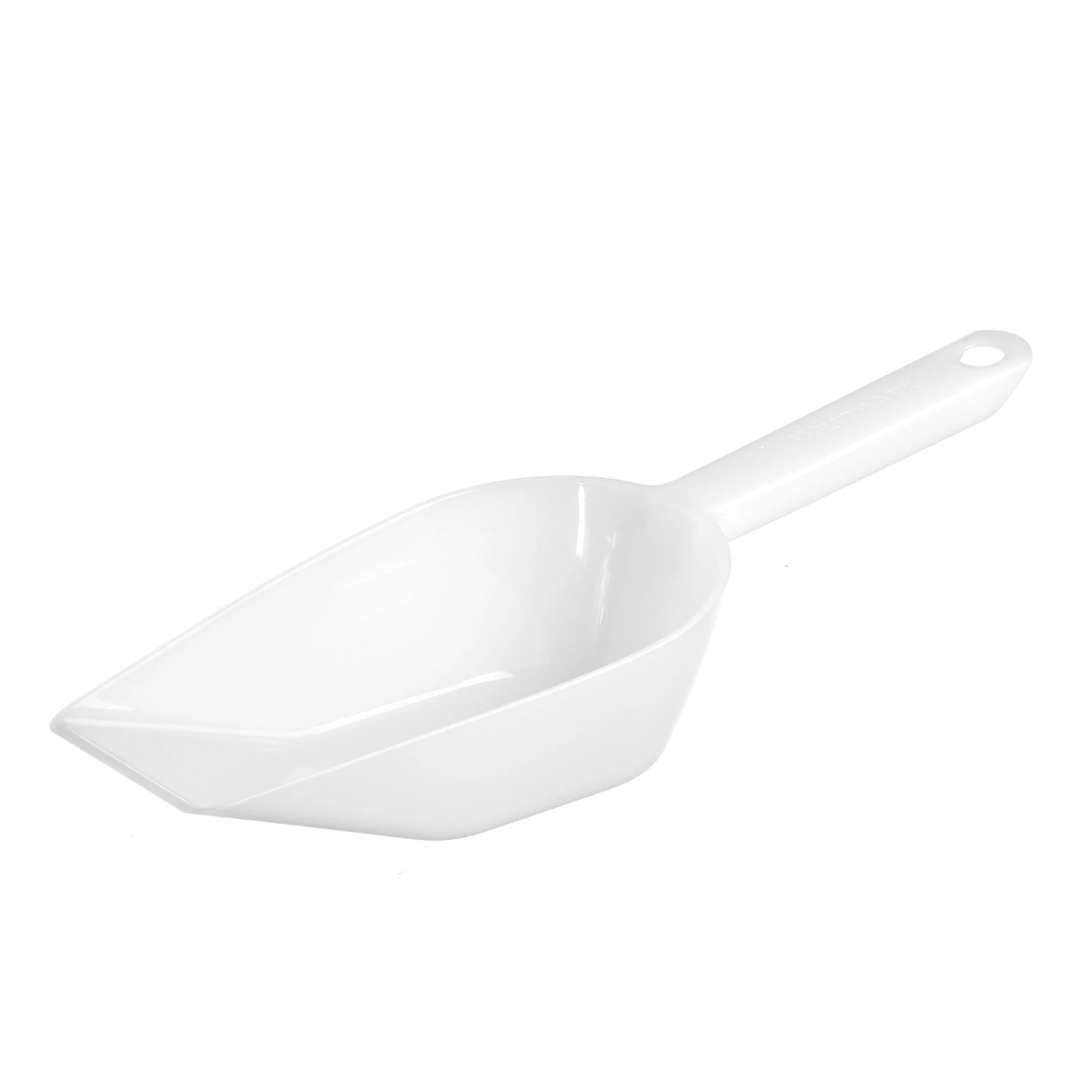 Entdecken Sie die praktische Kunststoffschaufel Halvar von Westmark. Mit 450 ml Fassungsvermögen ideal zum Portionieren und Servieren in Küche und Haushalt.