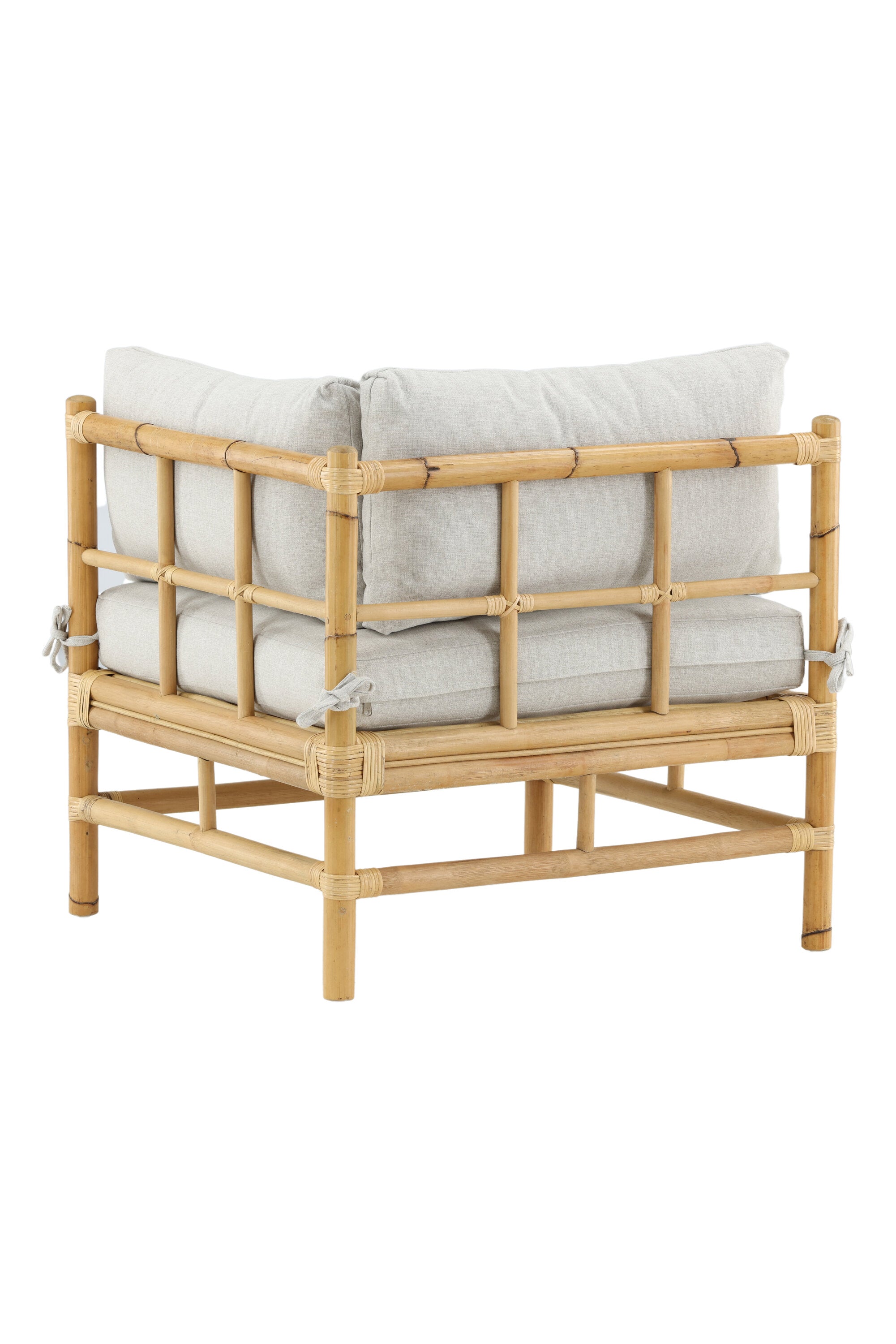 Cane Ecksofa in Natur präsentiert im Onlineshop von KAQTU Design AG. Lounge Sofa ist von Venture Home